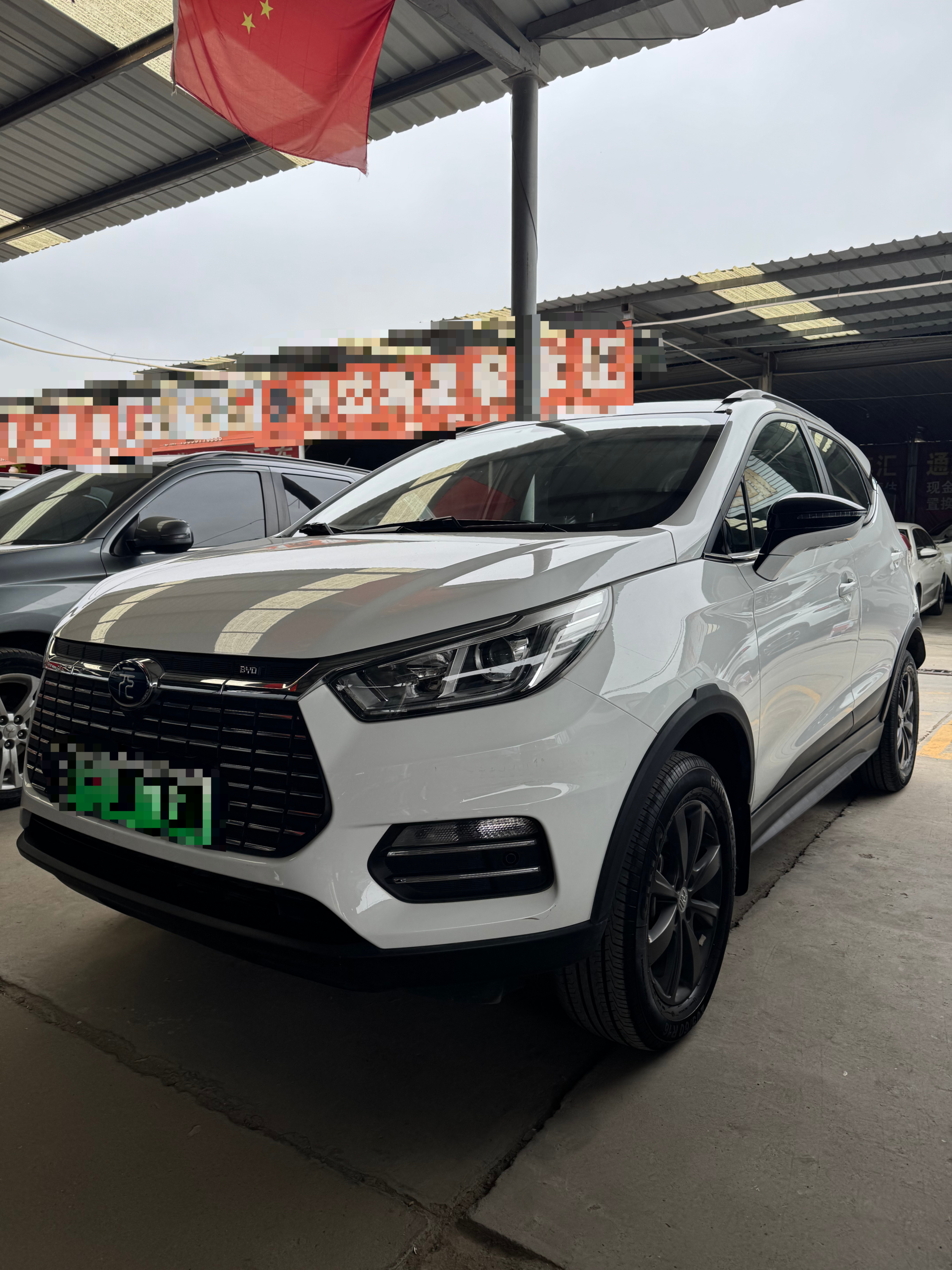 BYD Yuan New Energy 2019 car image #2