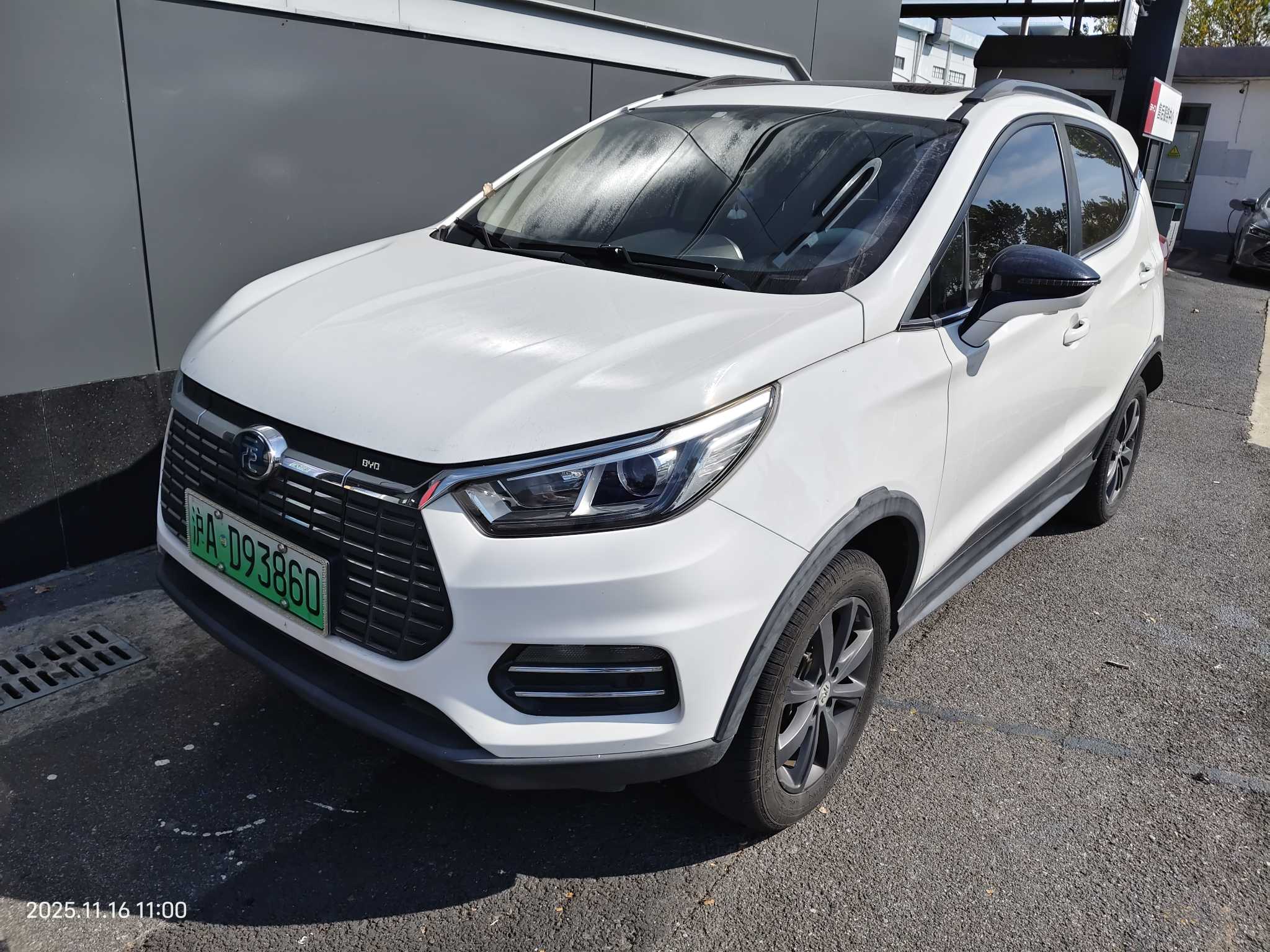 BYD Yuan New Energy 2019 #2 BYD Yuan New Energy 2019 car image #2