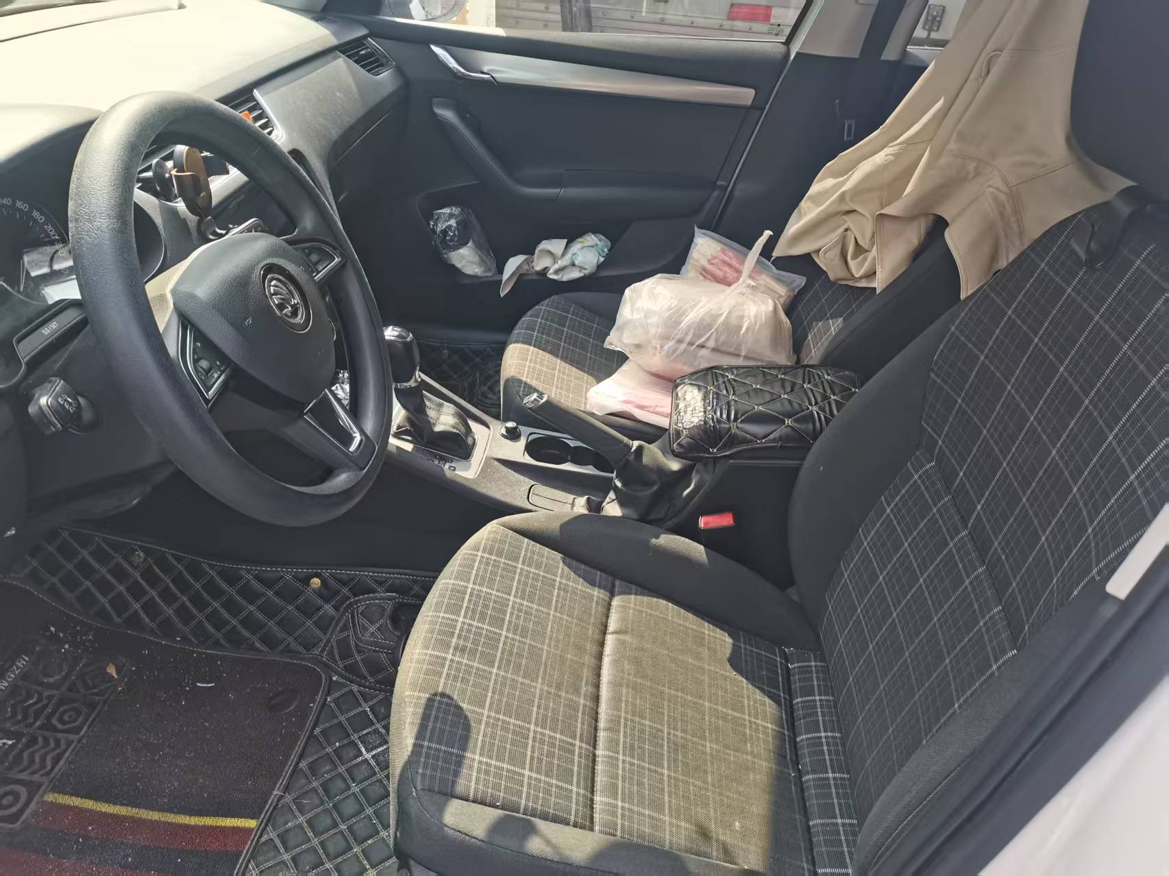 Skoda Octavia 2019 car image #2