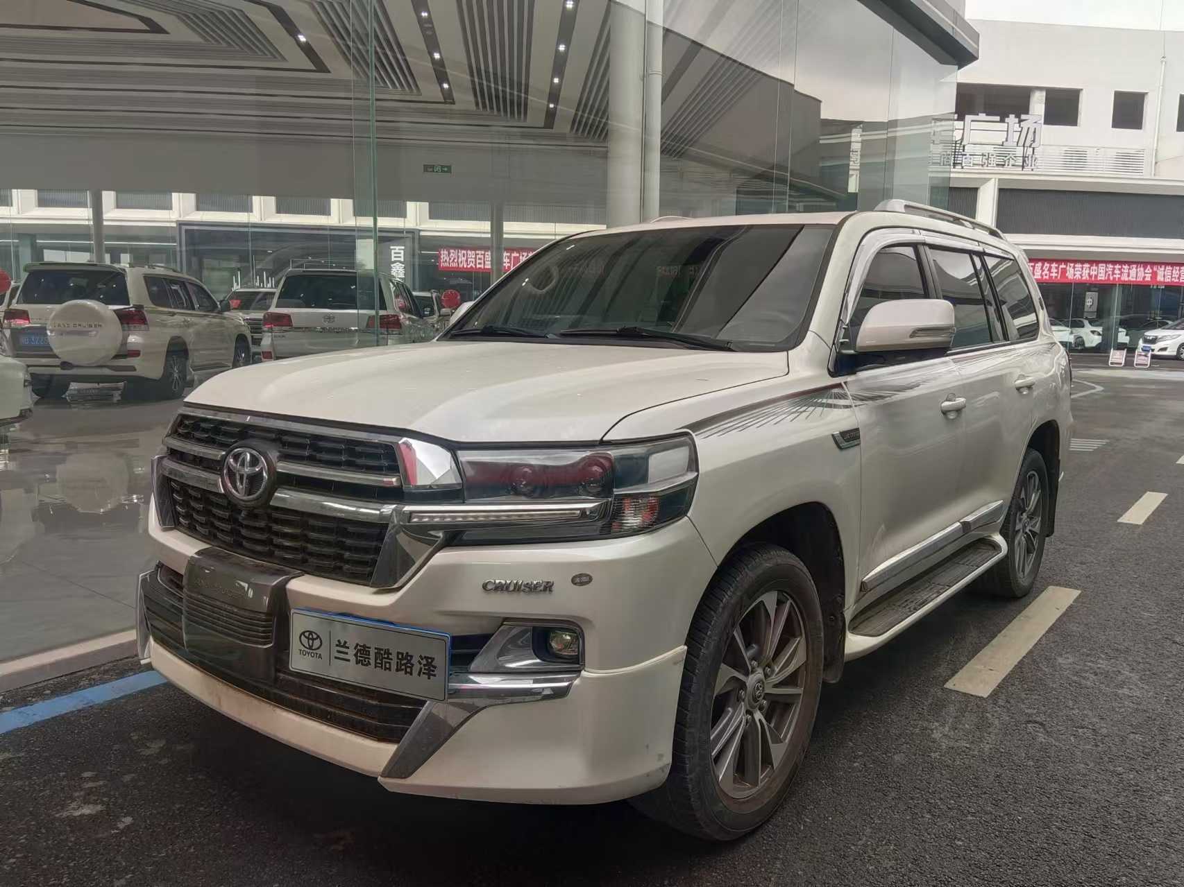 Toyota 2020 car image #2