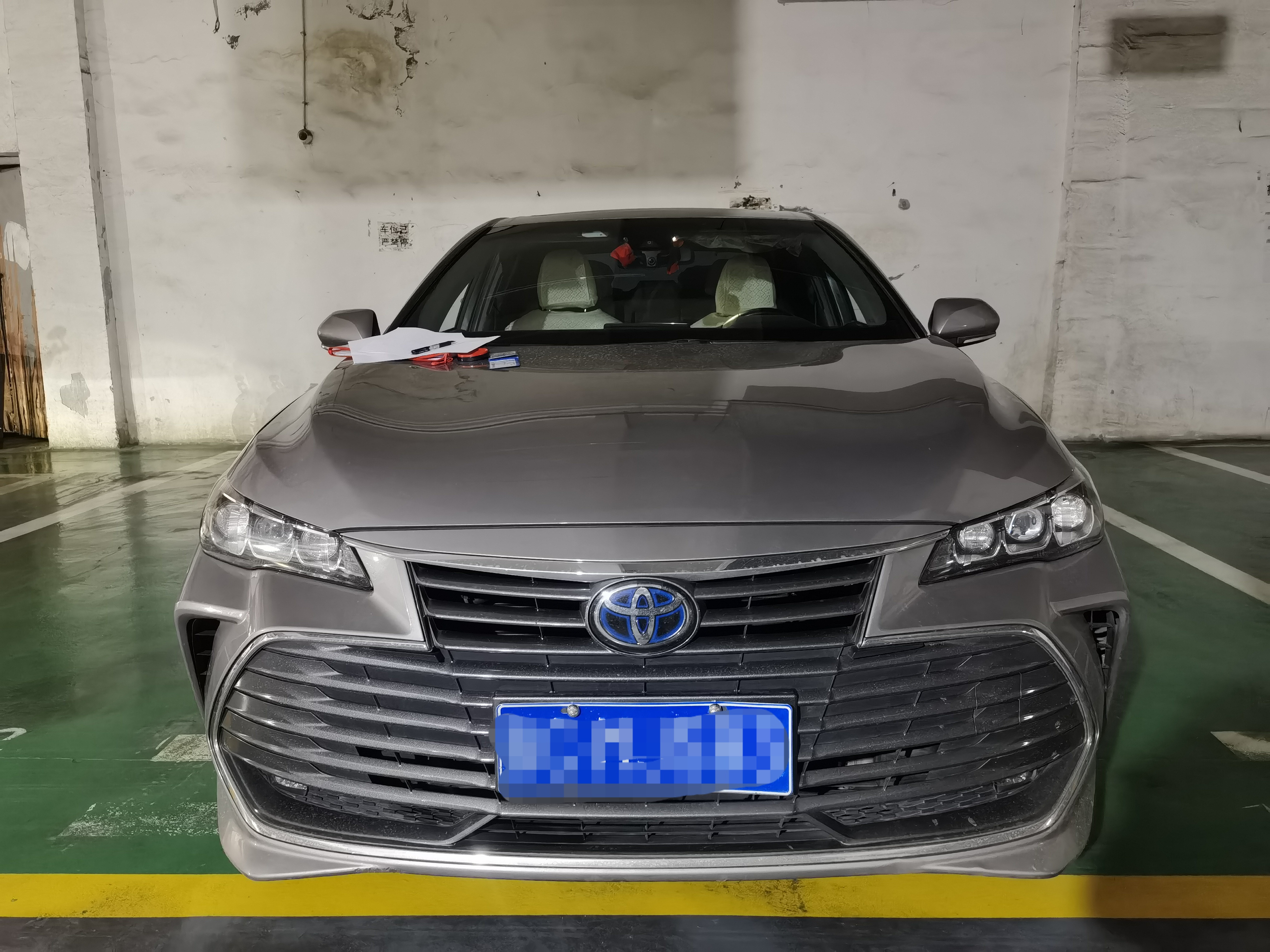 Toyota Avalon 2020 car image #2