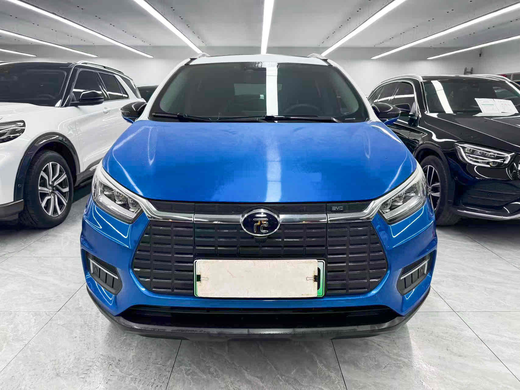 BYD Yuan New Energy 2020 car image #2