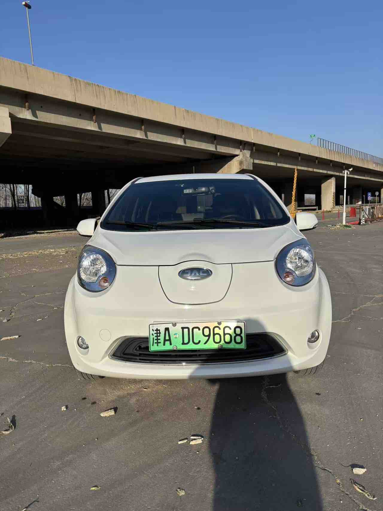 JAC 2019 #2 JAC 2019 imagen de coche #2