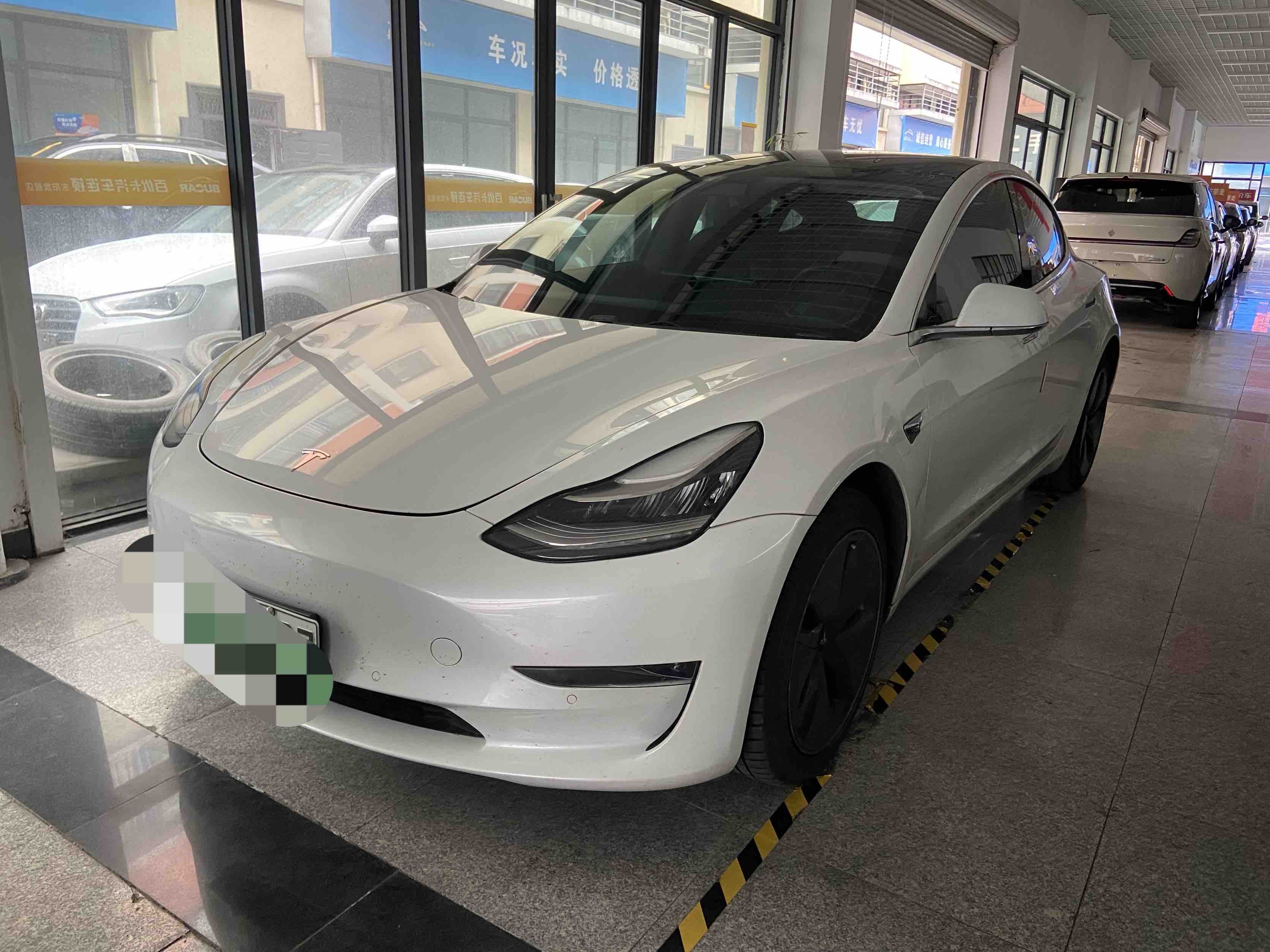 特斯拉 Model 3(进口) 2019 汽车图片 #2