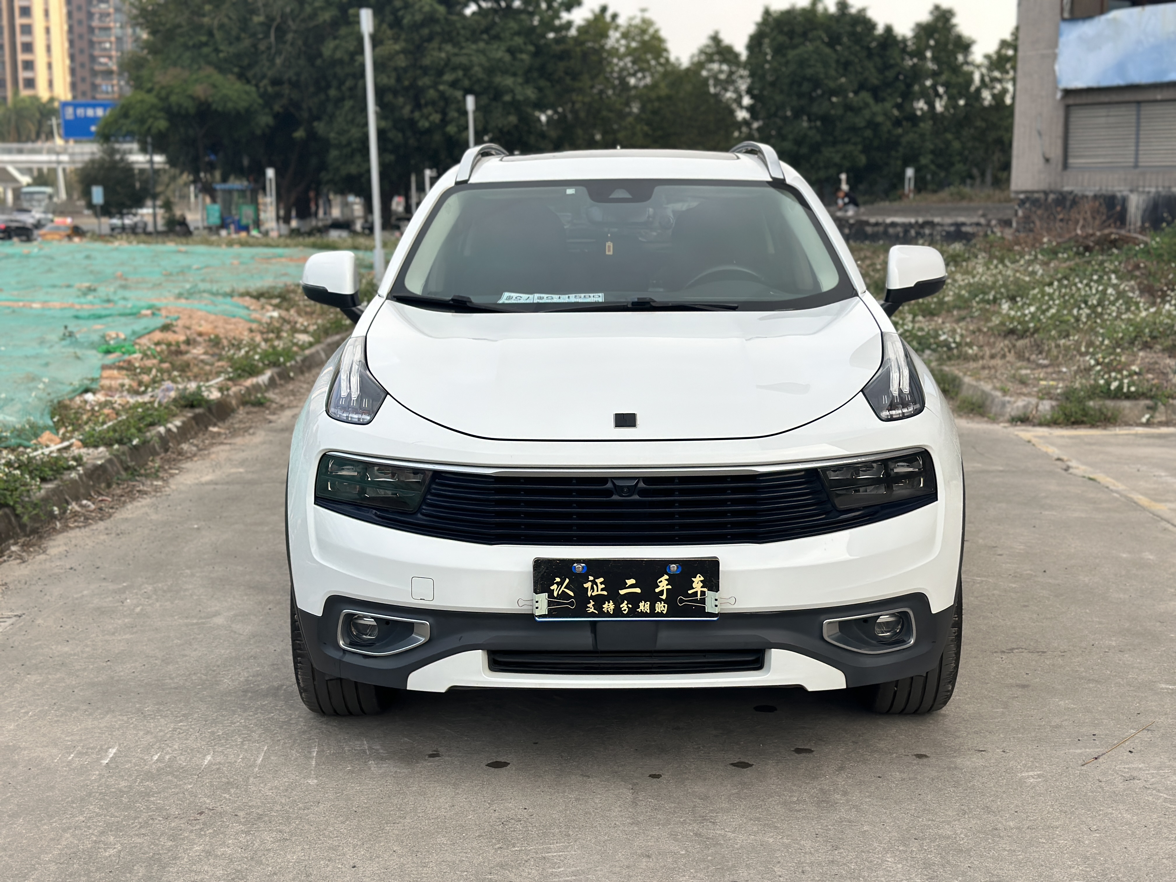 Lynk & Co 2019 #2 Lynk & Co 2019 car image #2