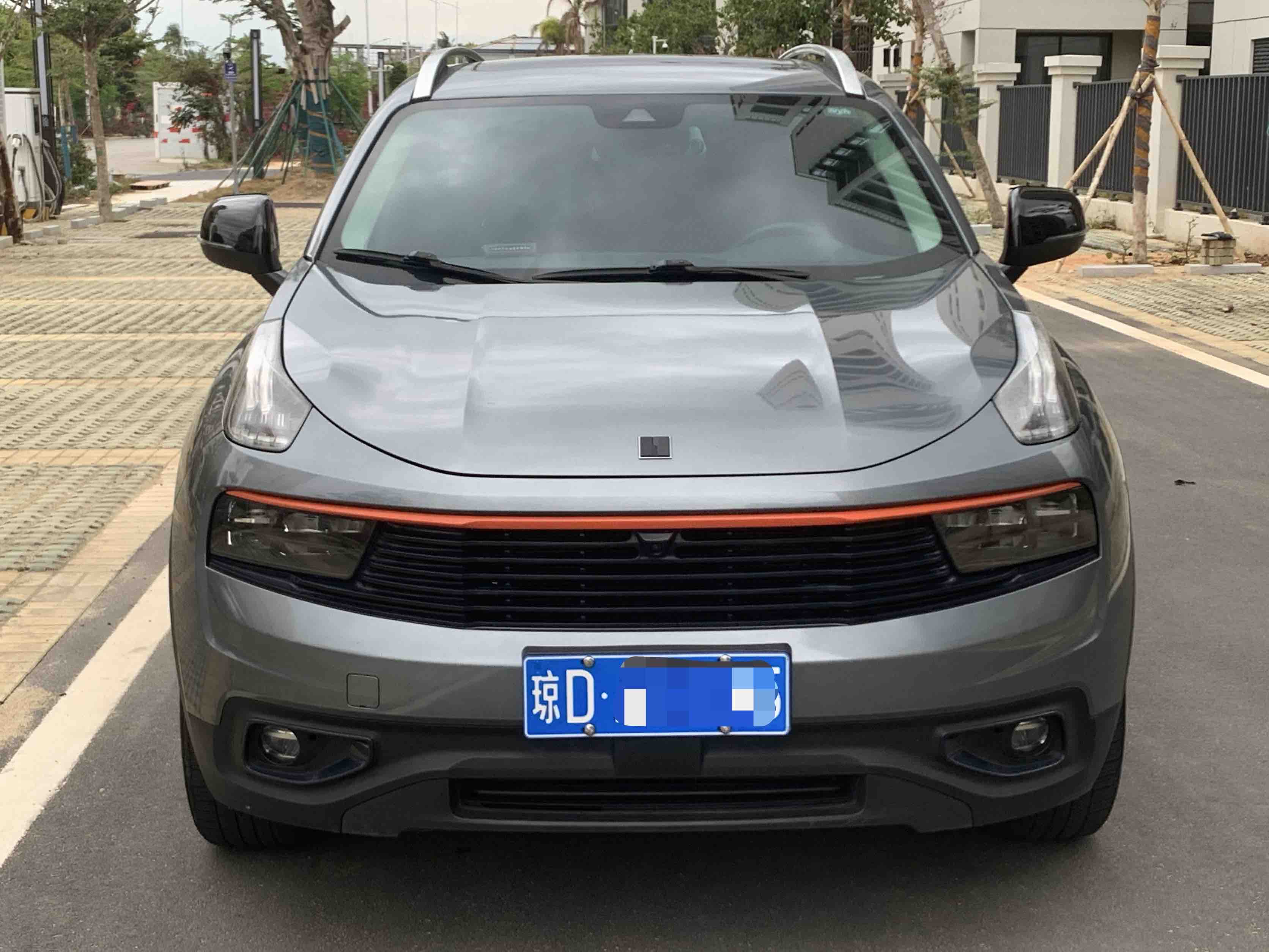 Lynk & Co 2020 car image #2