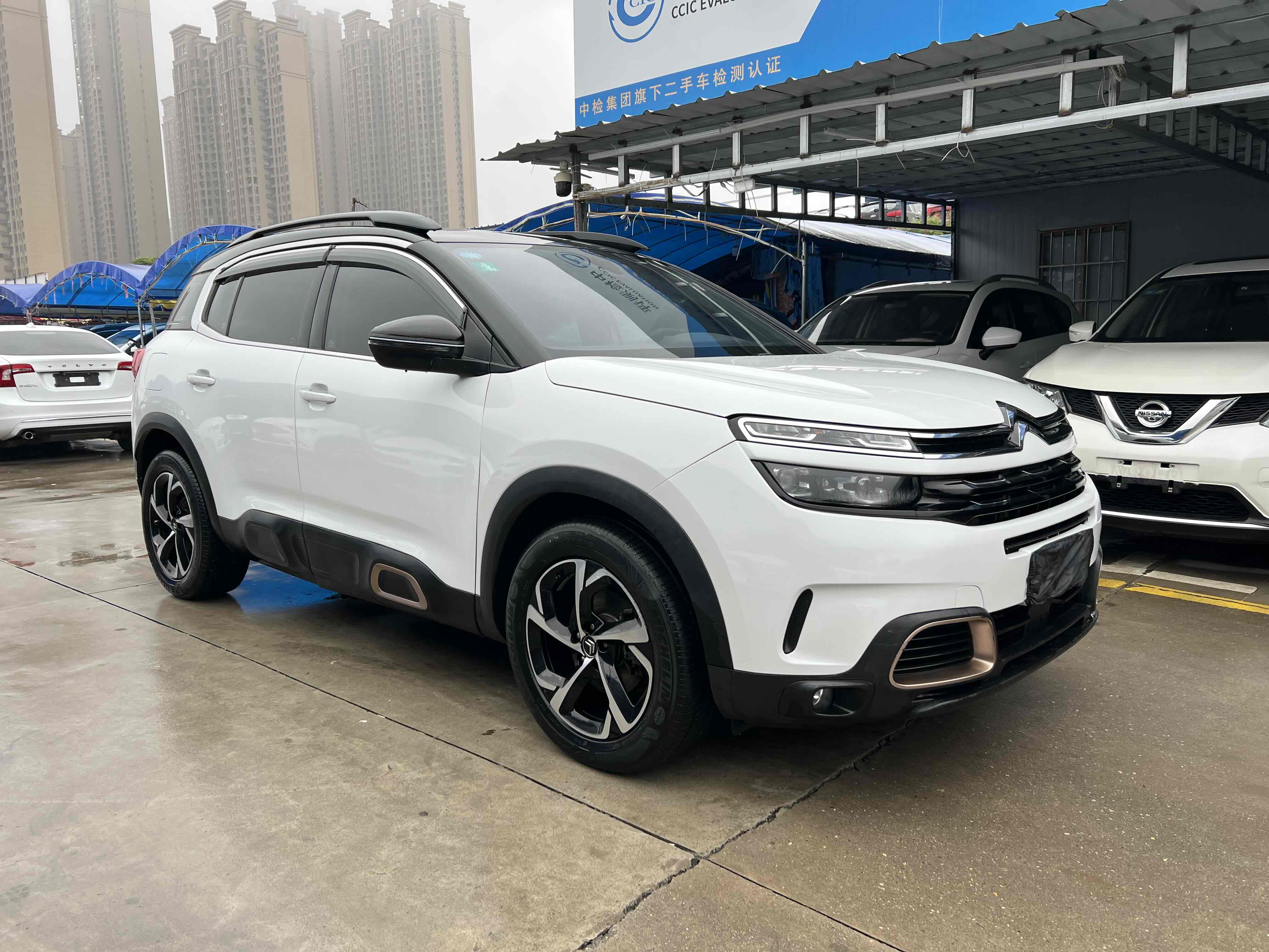 Citroen C5 AIRCROSS 2019 car image #2