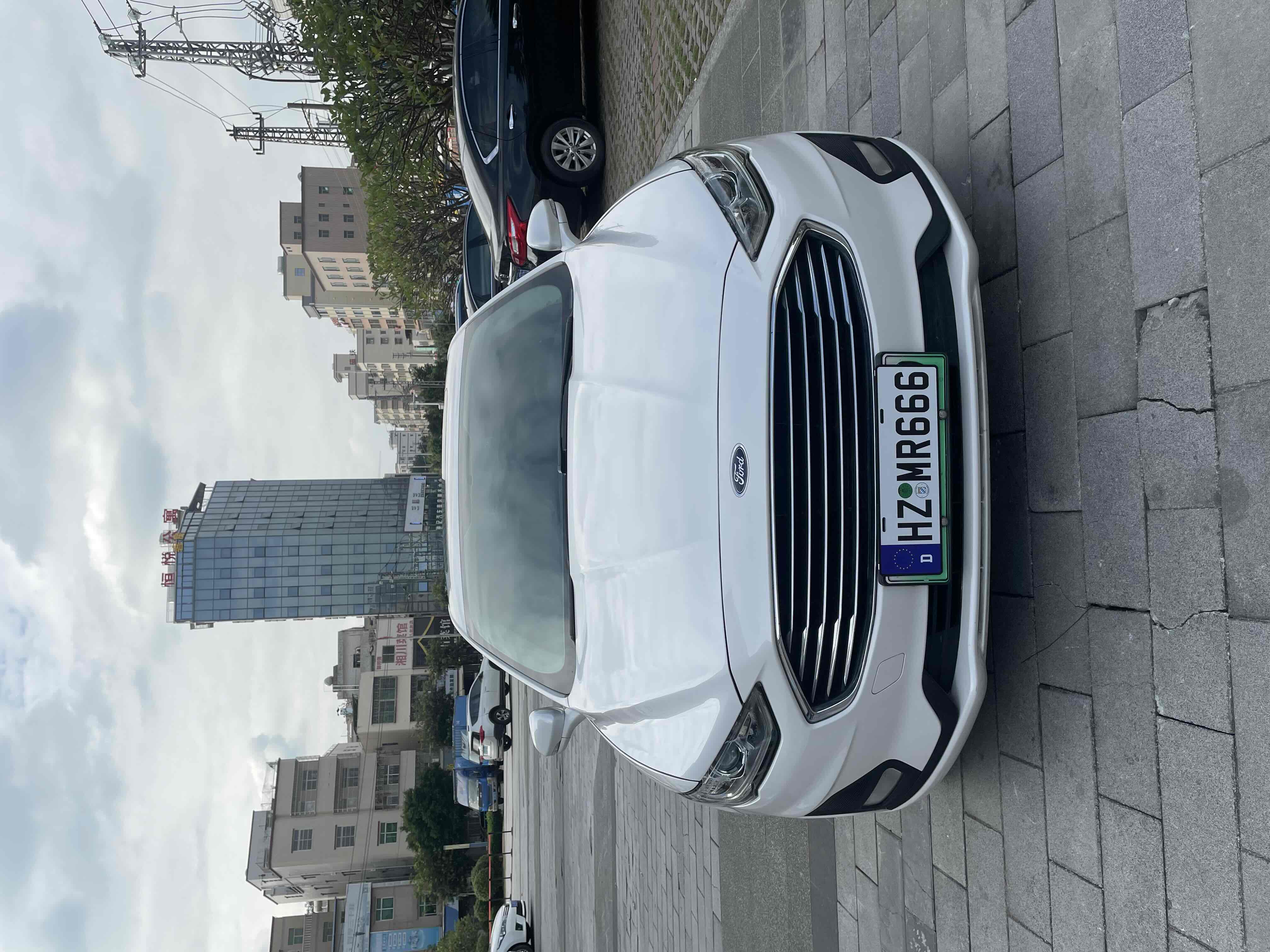 Ford Mondeo New Energy 2019 #2 Ford Mondeo New Energy 2019 car image #2