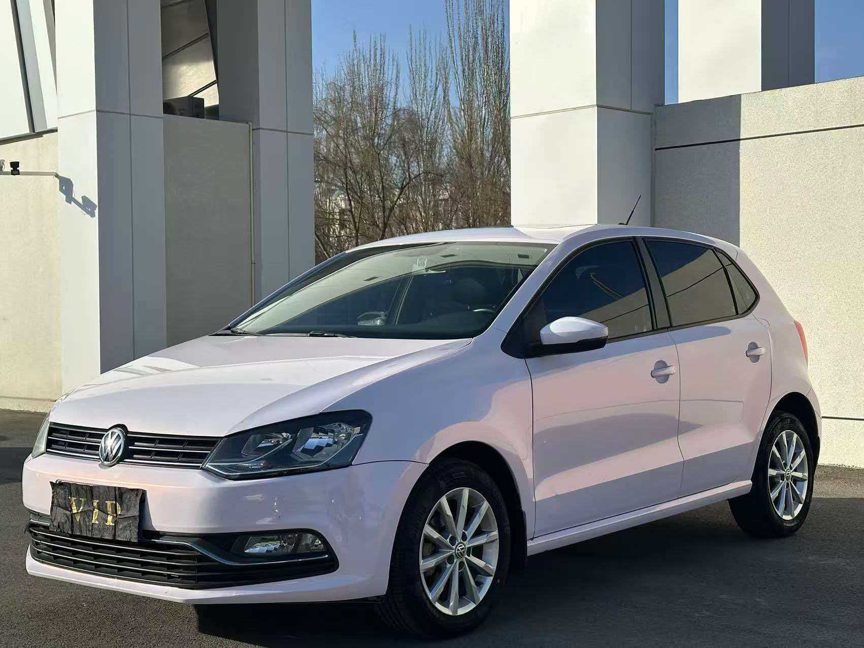 Polo 2015 #2 Polo 2015 car image #2