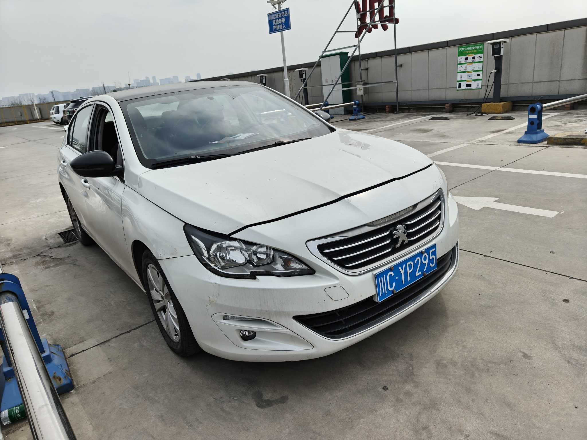 标致 标致408 2015 汽车图片 #2