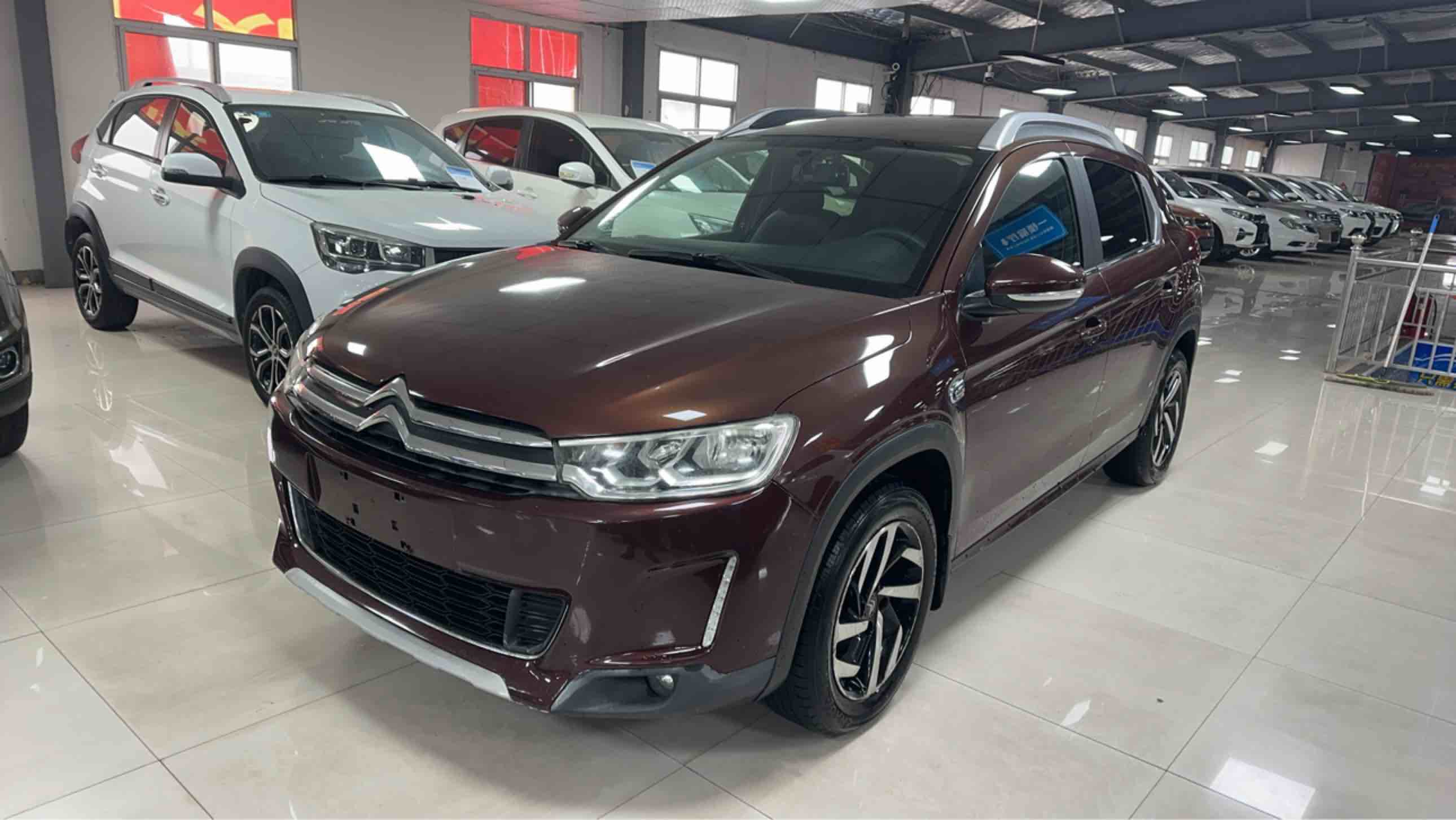 Citroen C3-XR 2015 car image #2