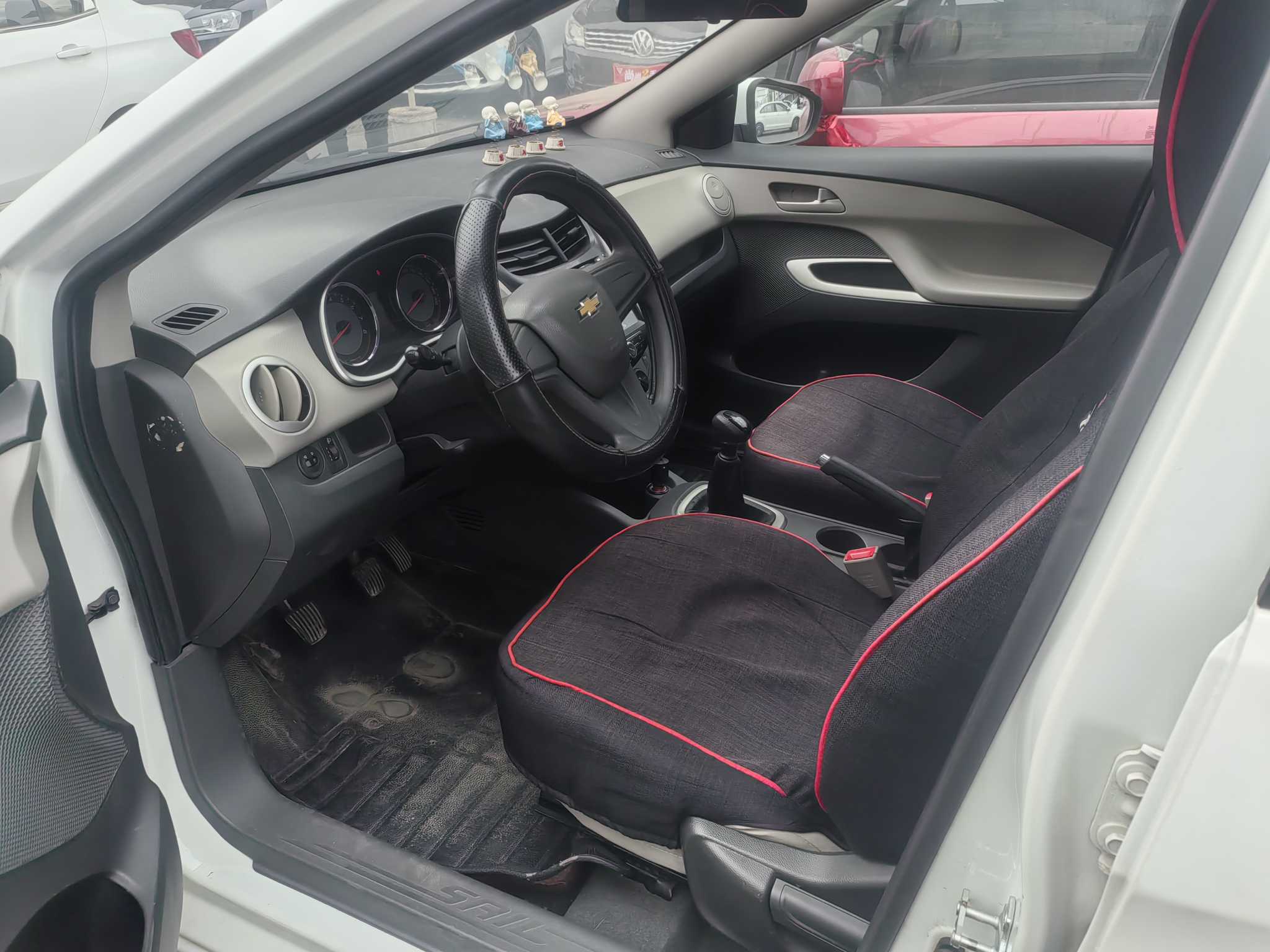 Chevrolet Sail 2015 car image #2