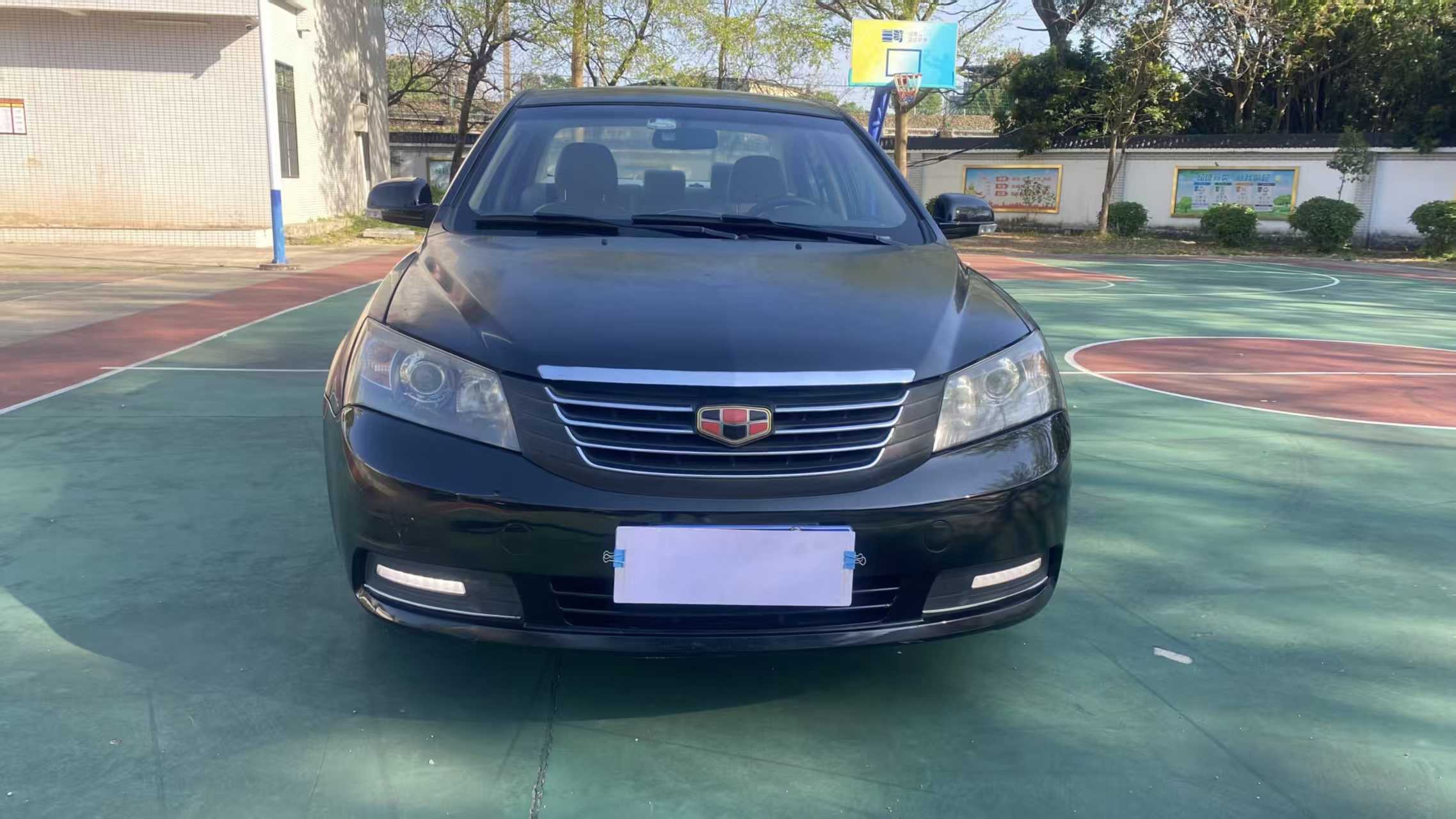 GEELY Emgrand Classic 2013 car image #2