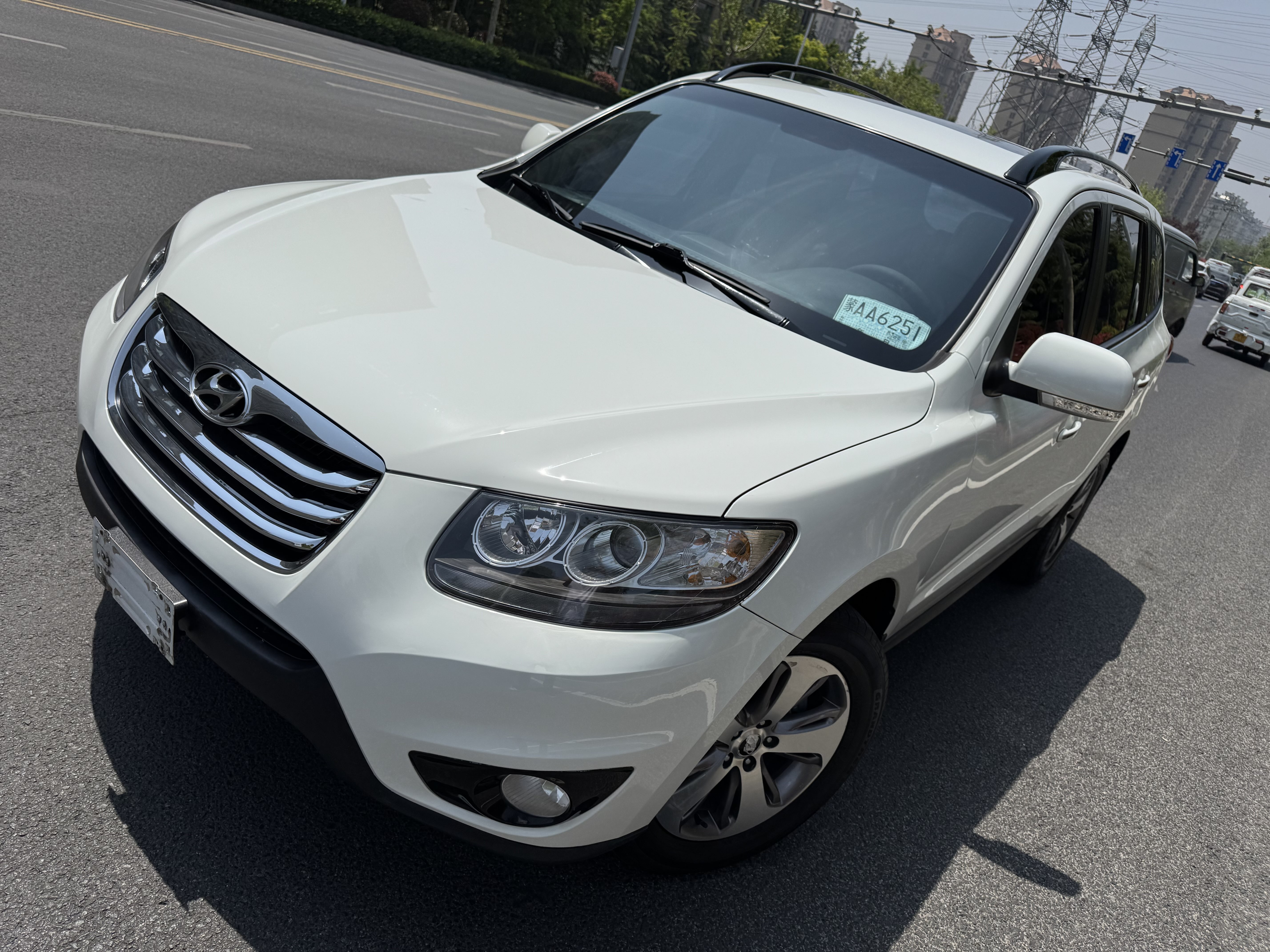 Hyundai Santa Fe Classic 2013 car image #2