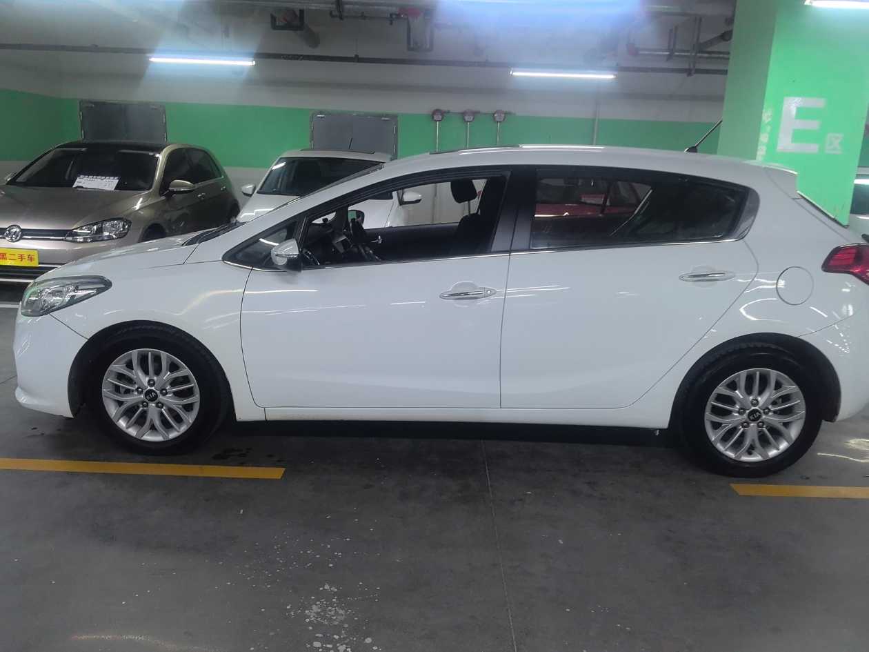 Kia Forte Koup 2014 car image #2