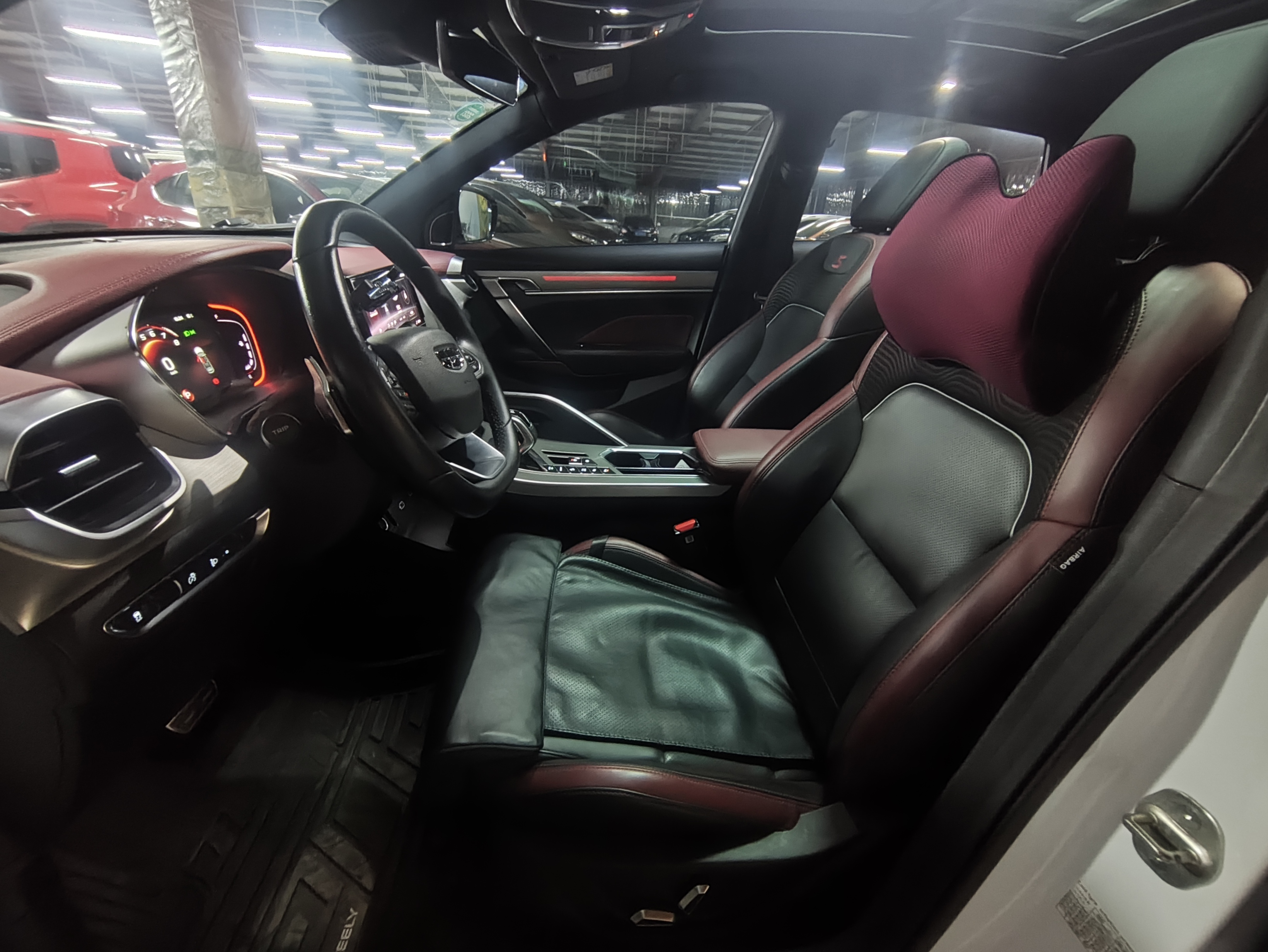 Coolray 2019 car image #2