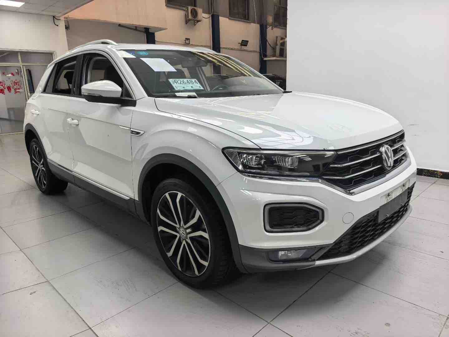 T-Roc 2020 #2 T-Roc 2020 car image #2