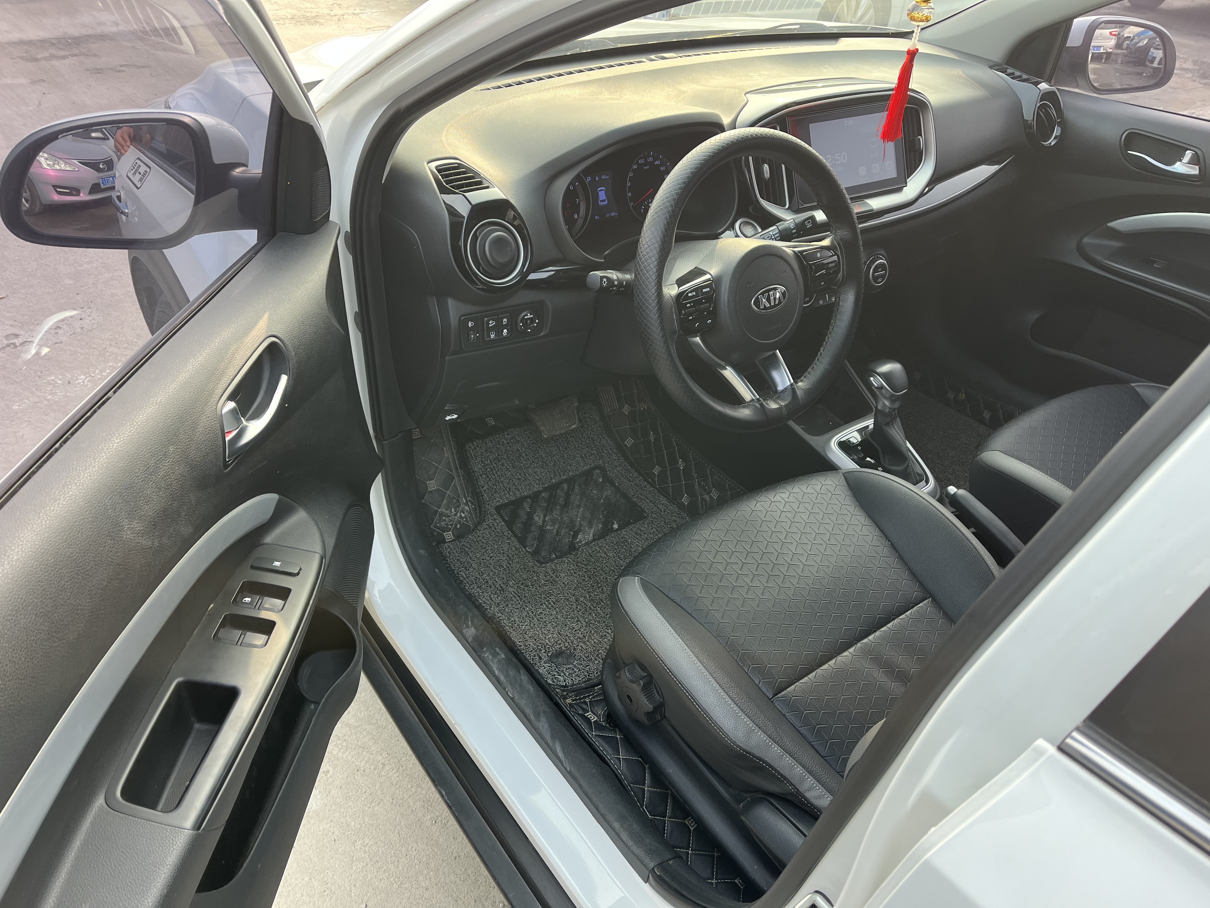 Kia KX1 2019 #2 Kia KX1 2019 car image #2