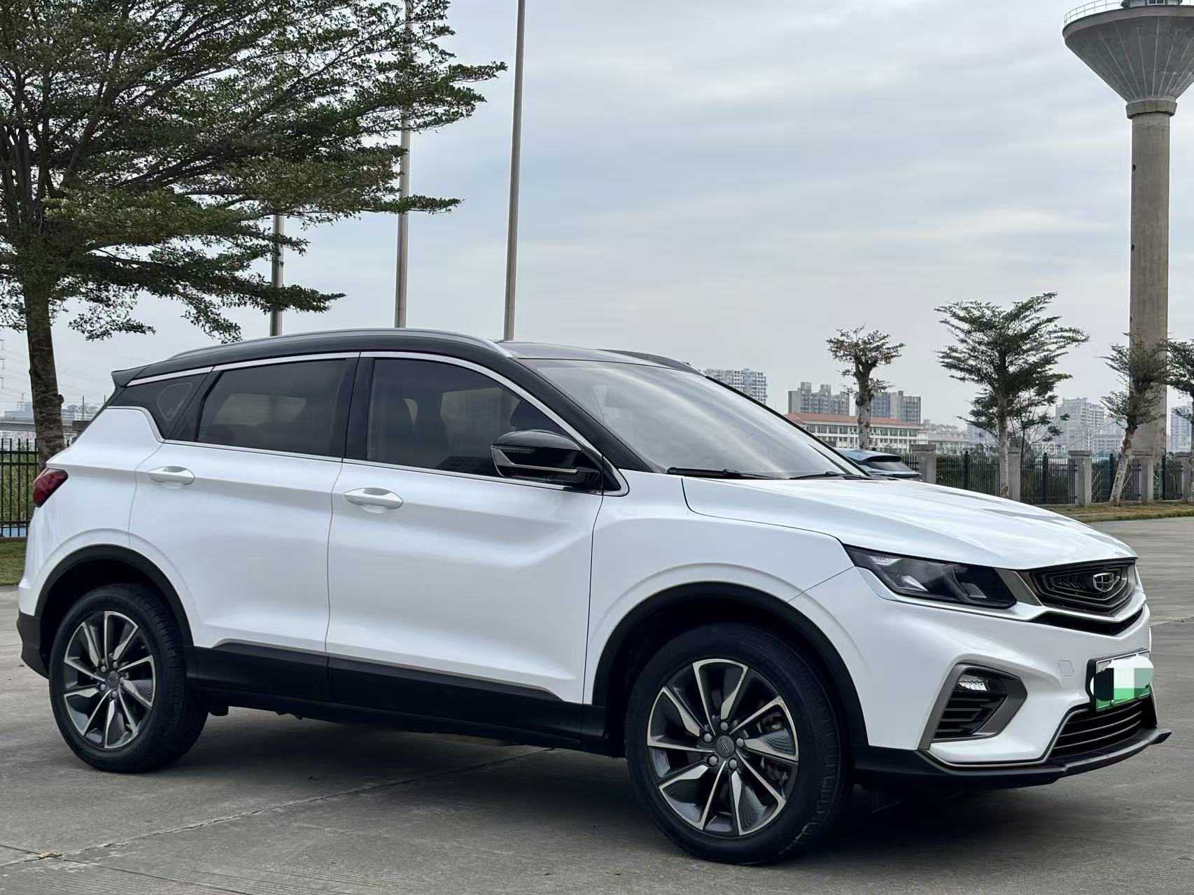 GEELY Coolray New Energy 2020 #2 GEELY Coolray New Energy 2020 car image #2