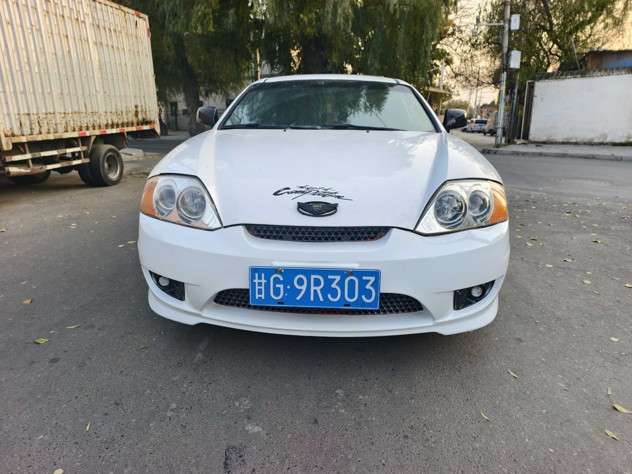 Hyundai Coupe 2005 car image #2