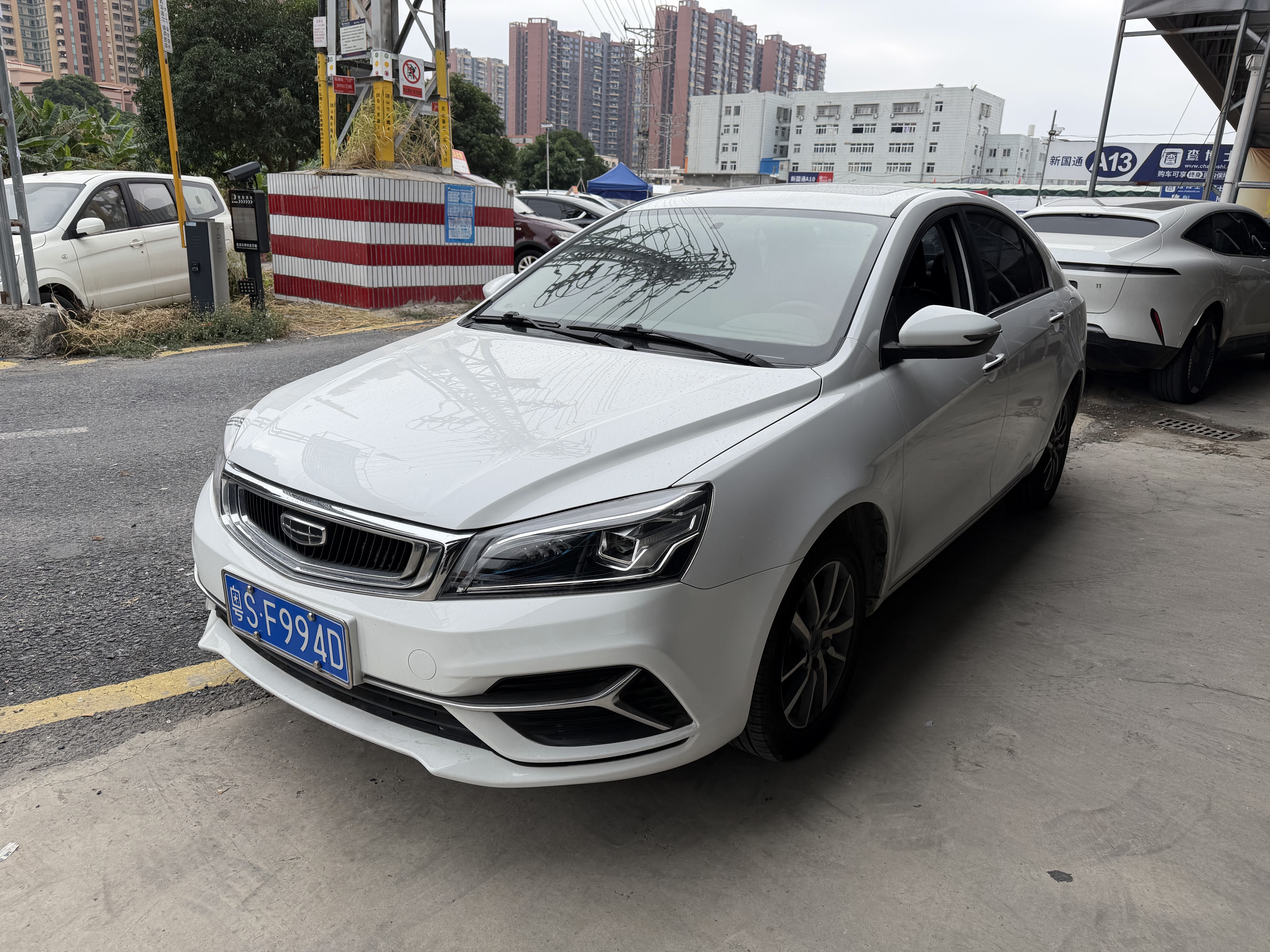 GEELY Emgrand 2020 car image #2