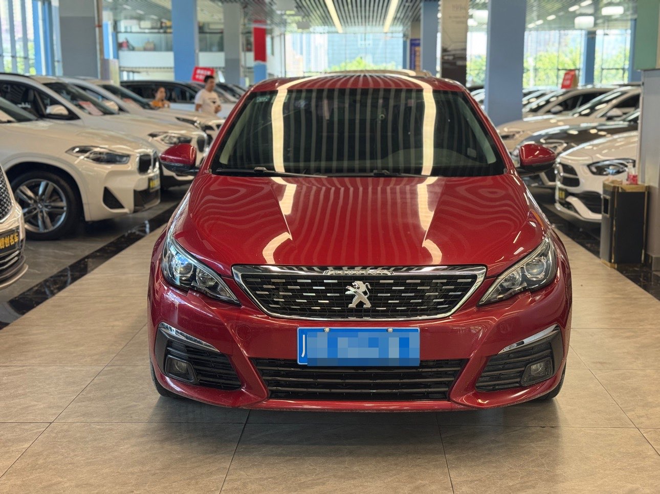 Peugeot 308 2020 car image #2
