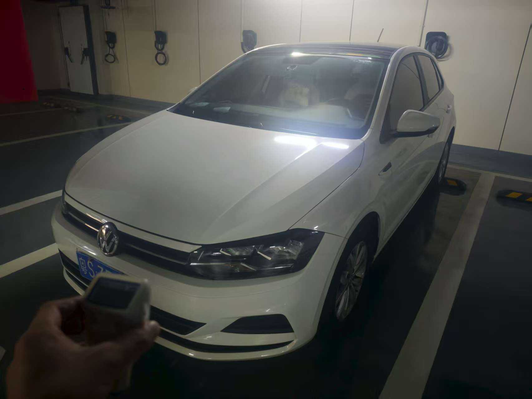 Volkswagen Polo 2020 car image #2
