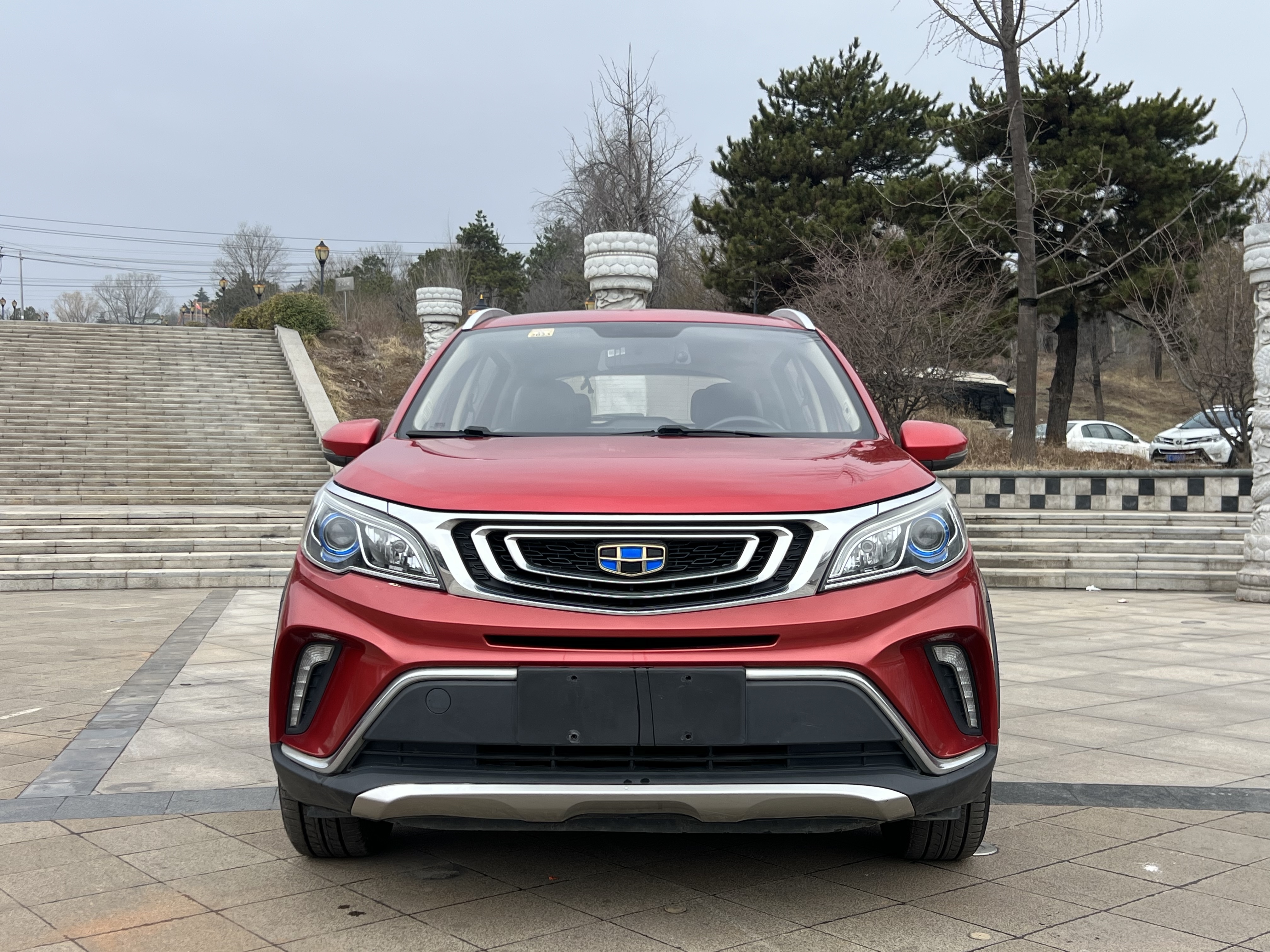 GEELY 2019 #2 GEELY 2019 car image #2