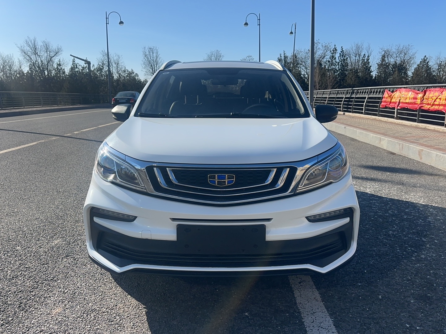 2020 immagine di auto #2