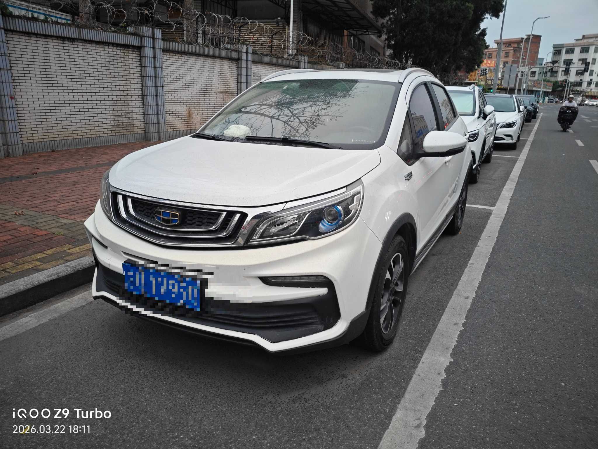 2019 immagine di auto #2