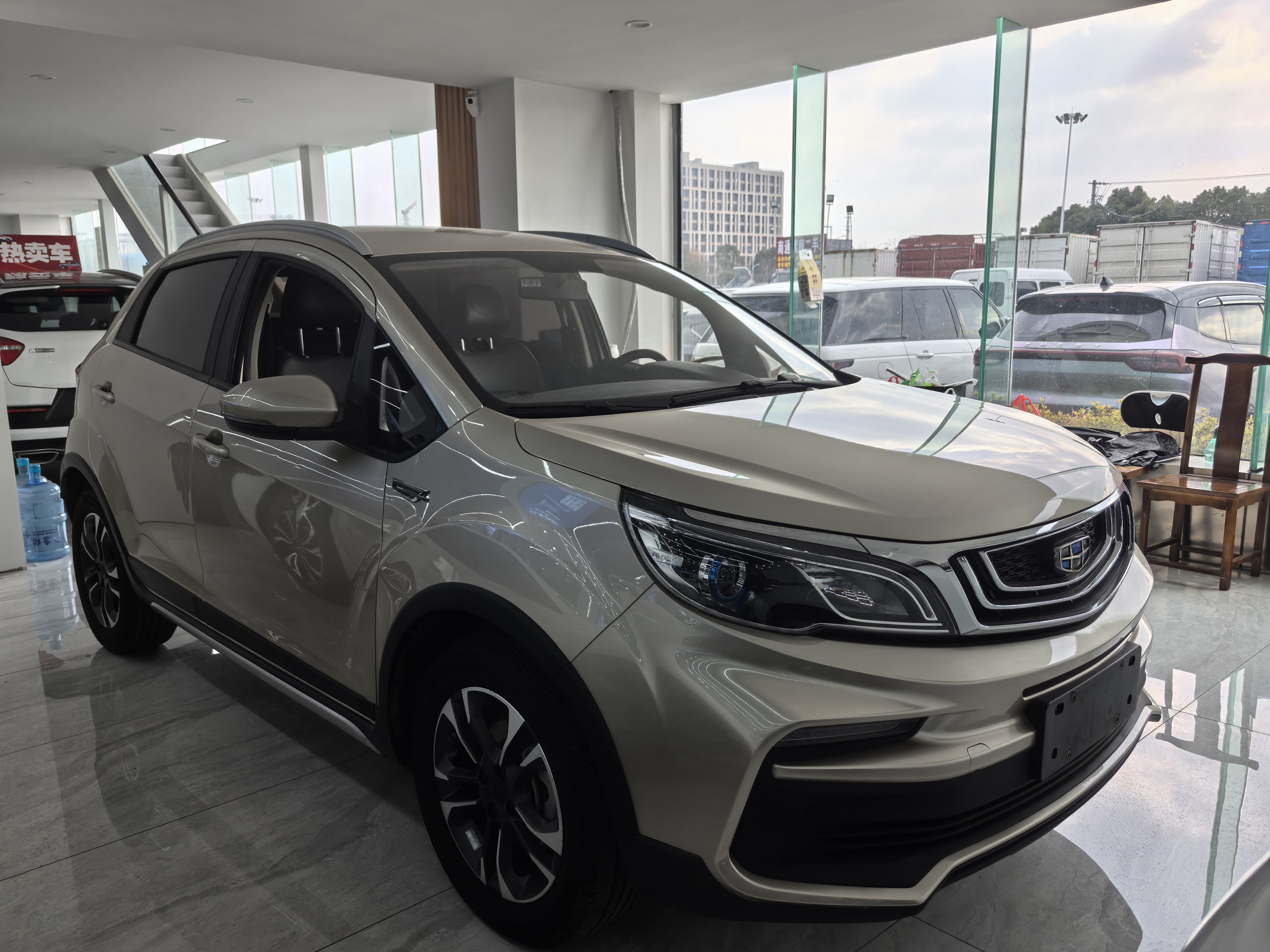 Vision X3 2020 car image #2