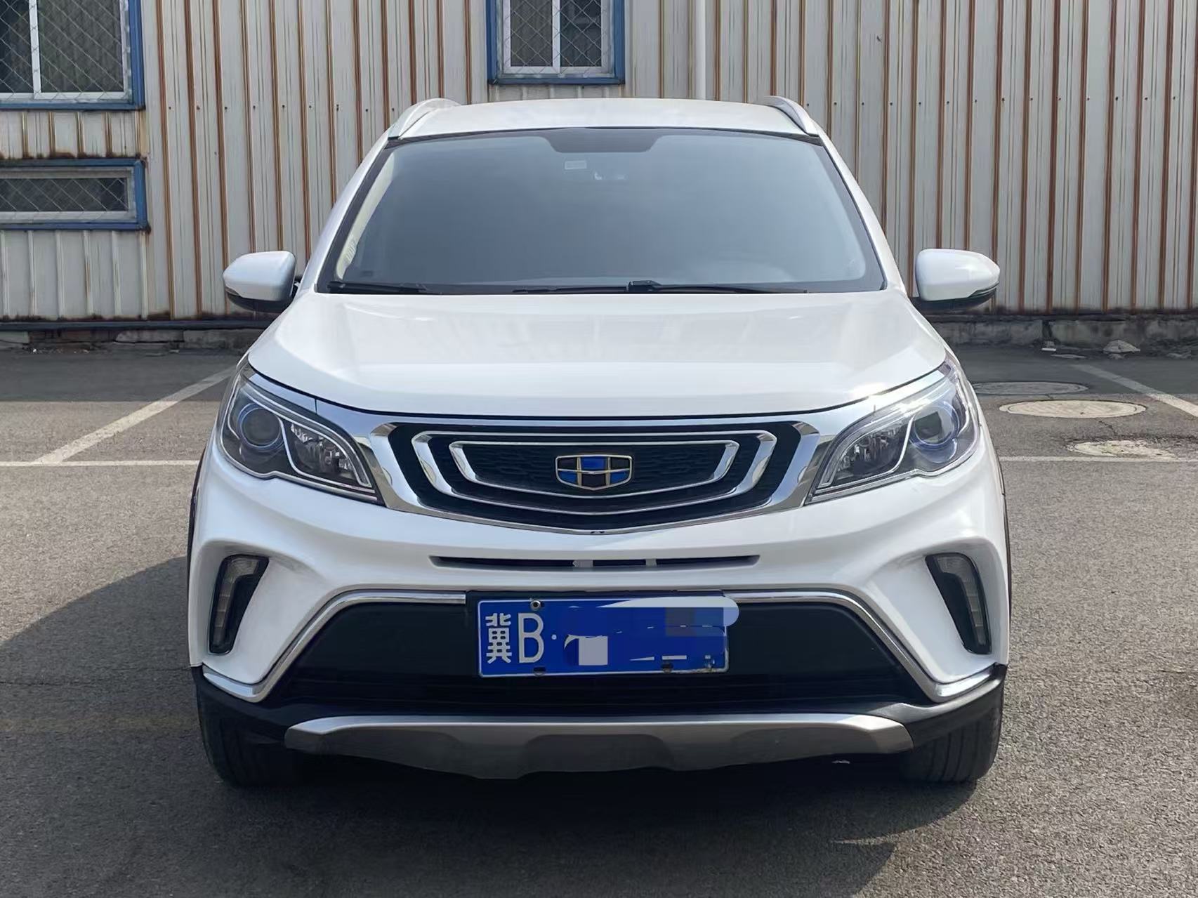 Vision X3 2019 car image #2