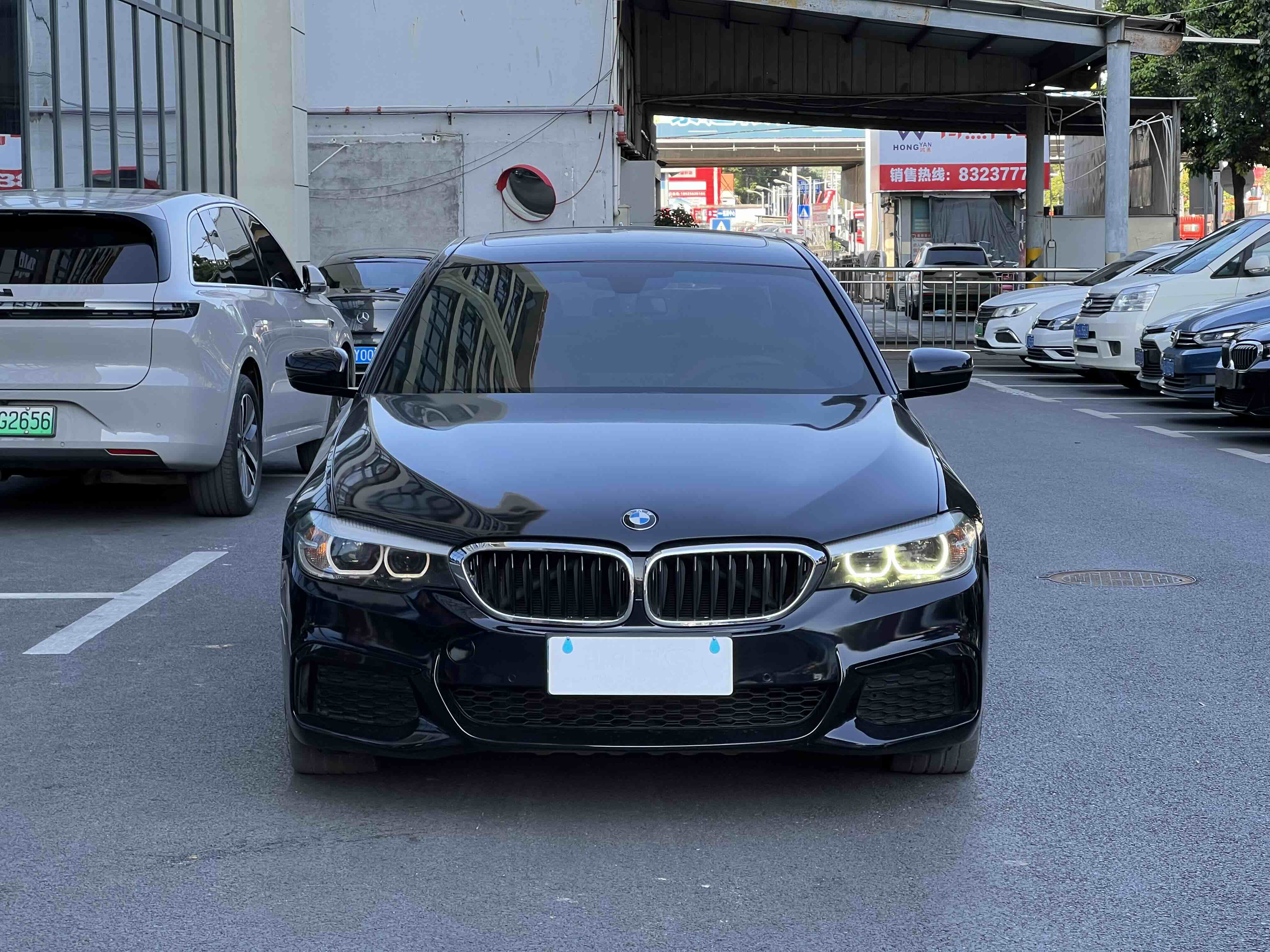 BMW 5 Series 2019 #2 BMW 5 Series 2019 car image #2