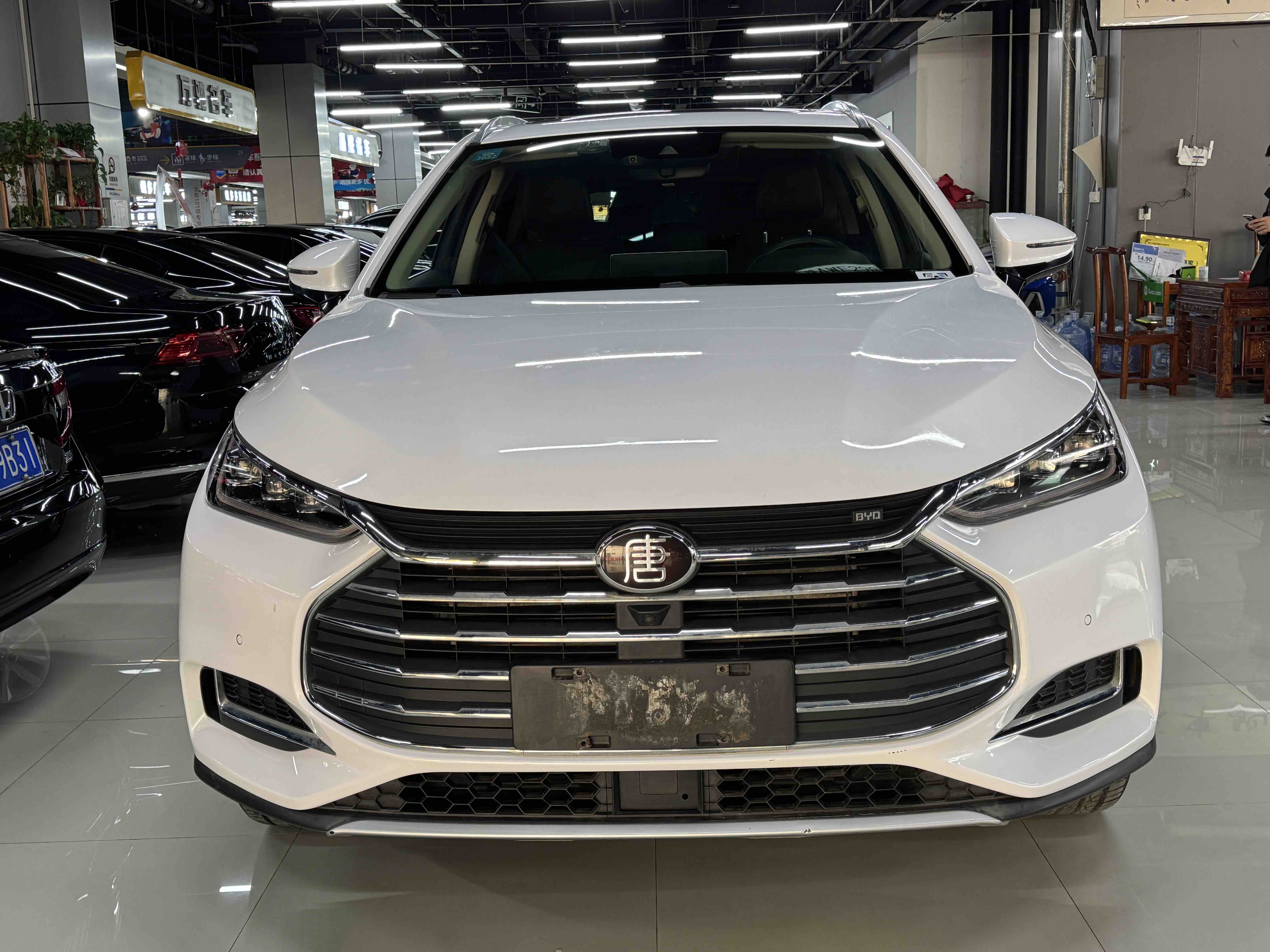 BYD Tang 2020 car image #2