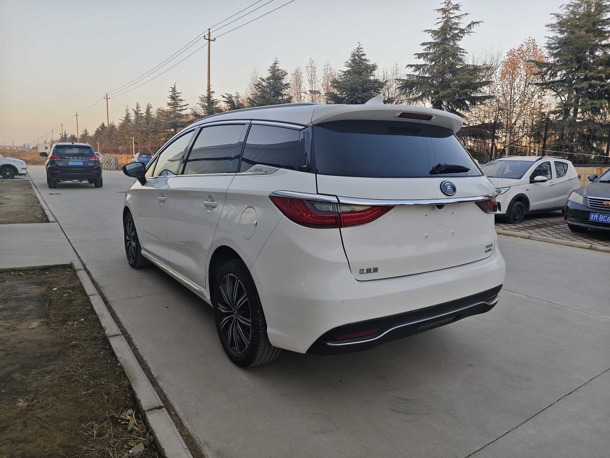 BYD Song MAX New Energy 2019 car image #2