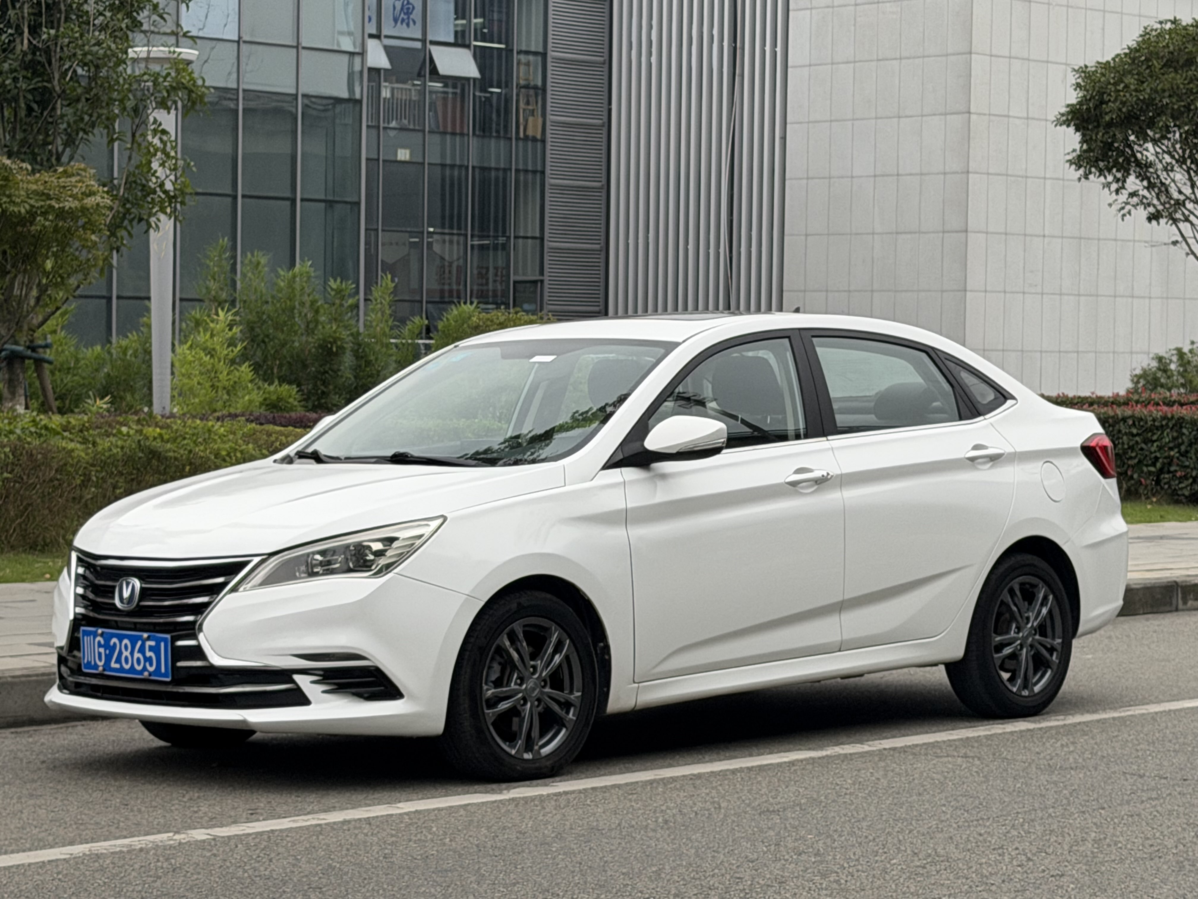 Changan Eado DT 2020 #2 Changan Eado DT 2020 car image #2