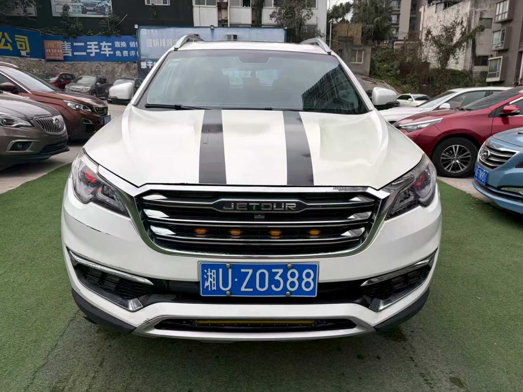 X70 2019 #2 X70 2019 car image #2