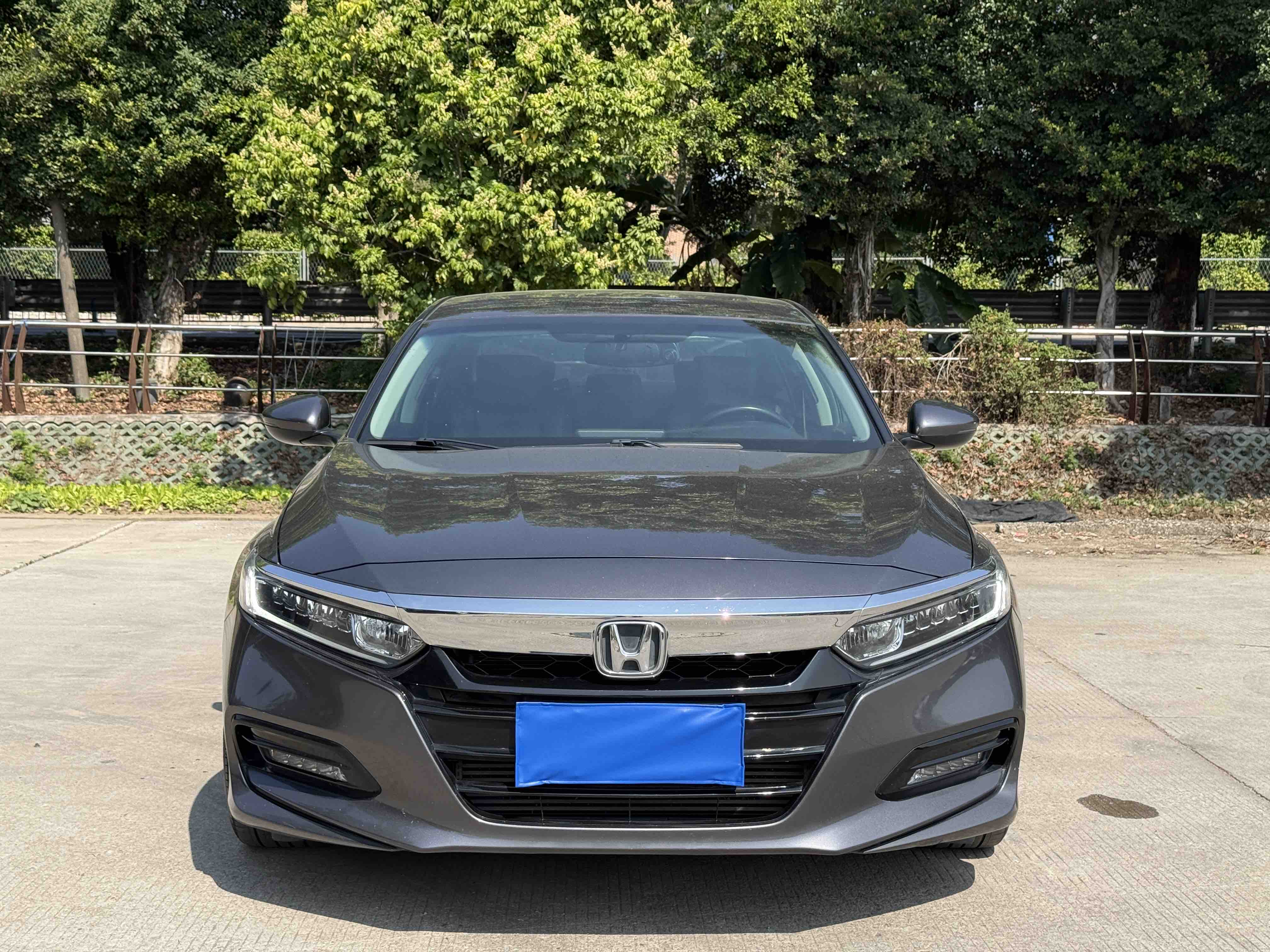 Honda Accord 2020 car image #2