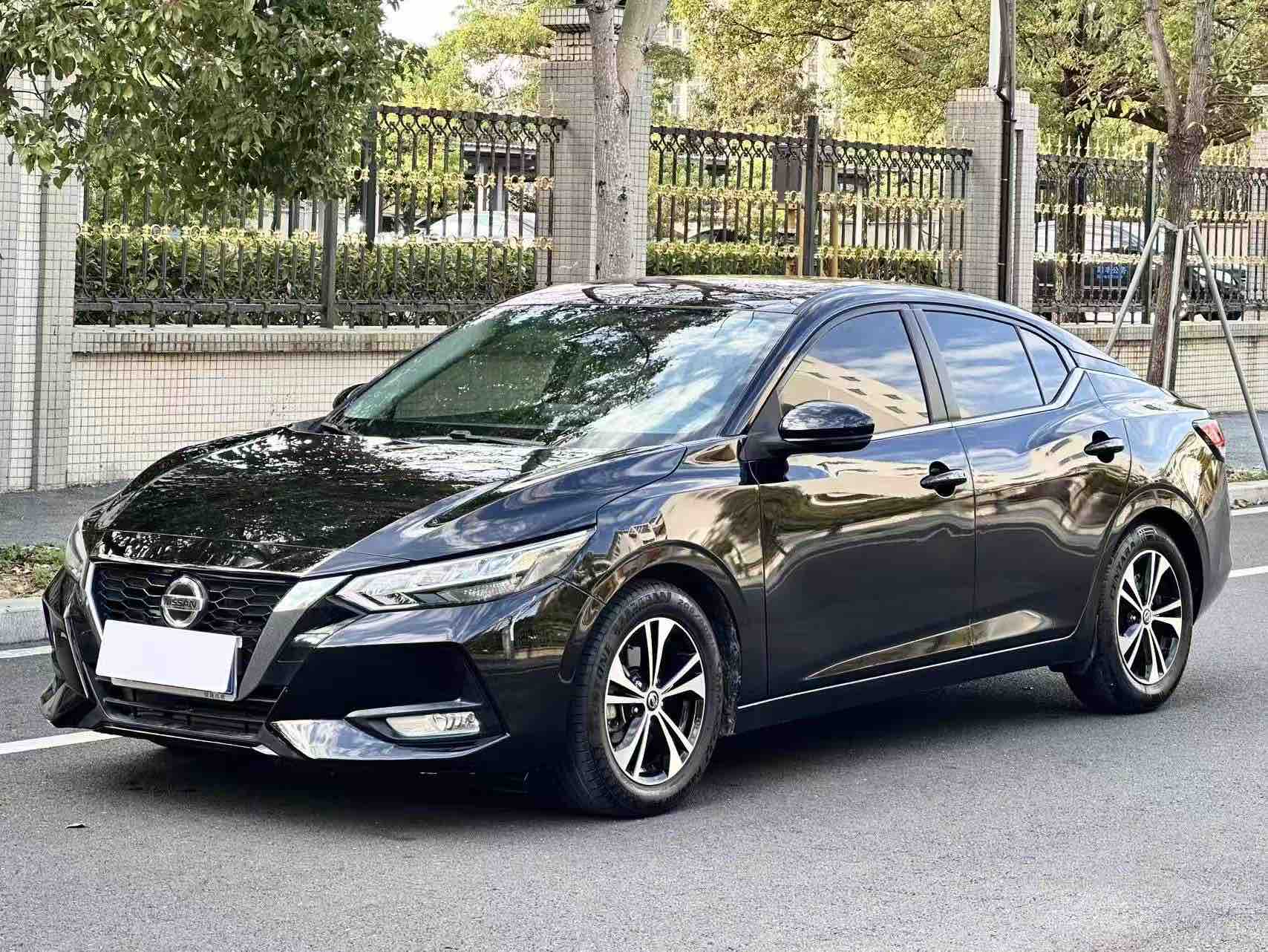 Nissan Sylphy 2019 car image #2