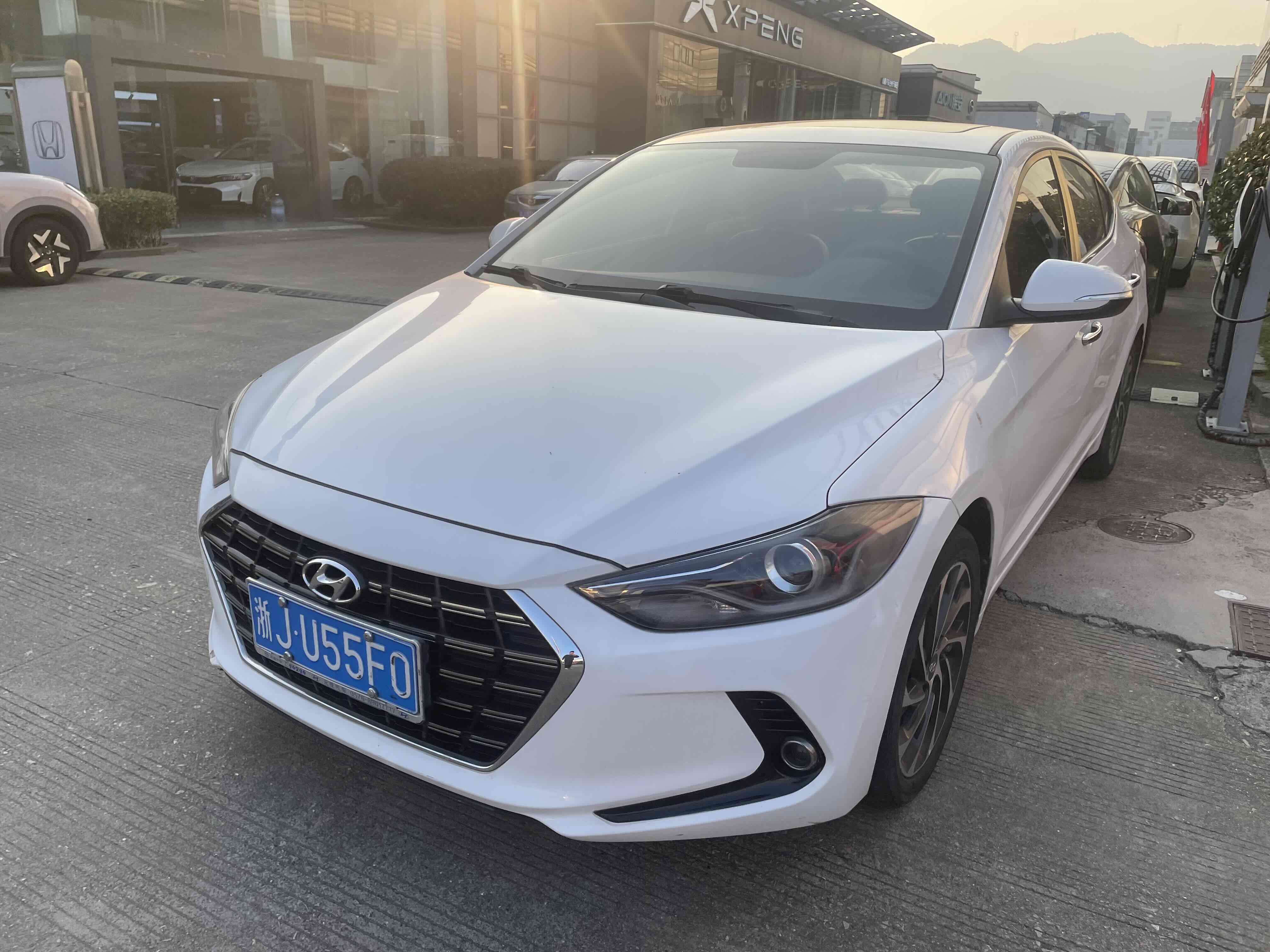 Hyundai Elantra AD 2020 car image #2