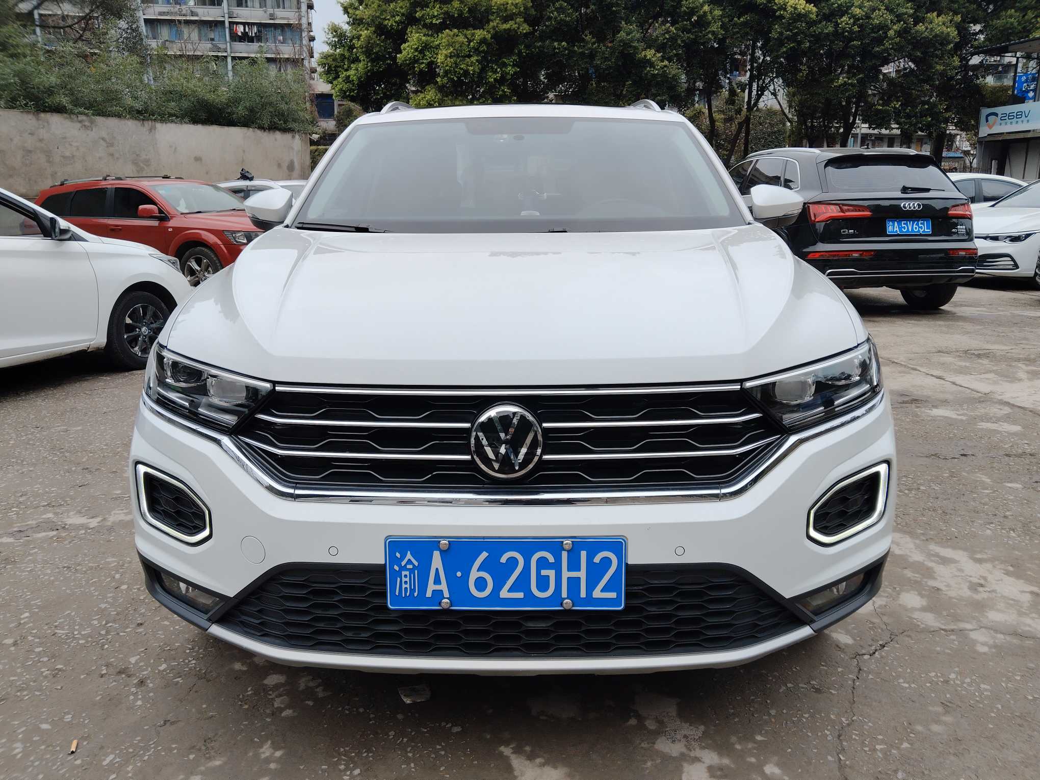 T-Roc 2022 #2 T-Roc 2022 car image #2