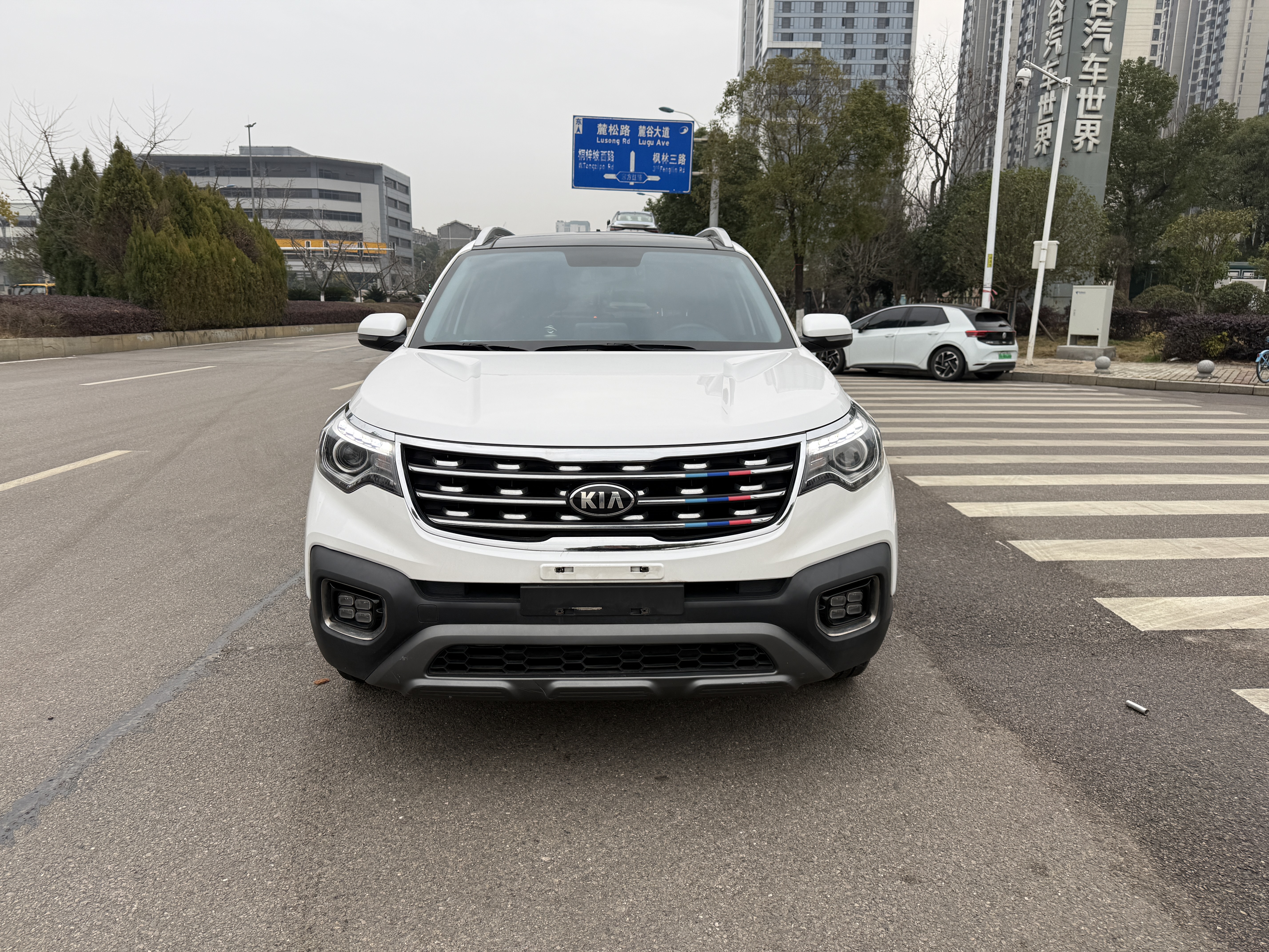 起亚 智跑 2021 汽车图片 #2