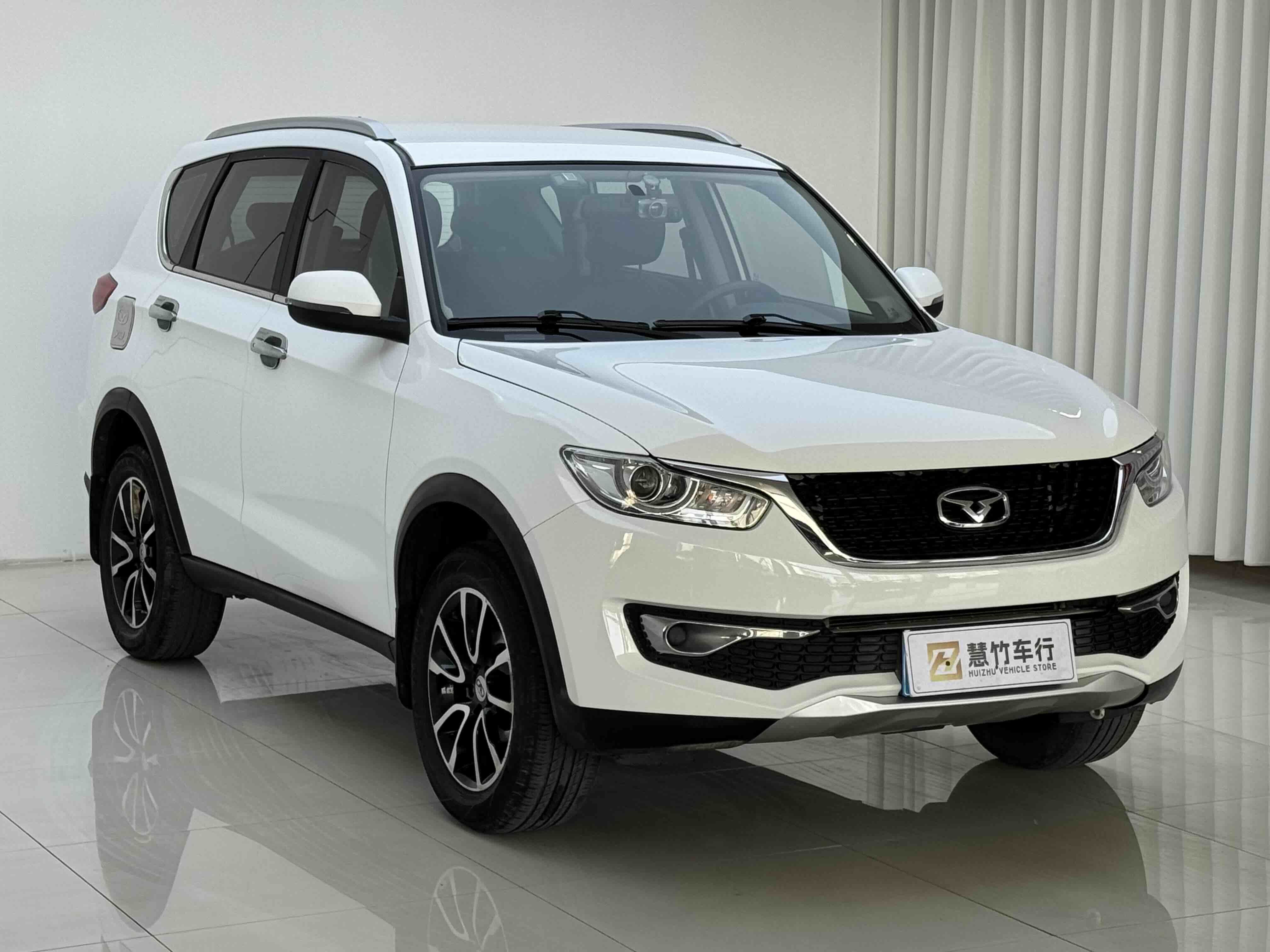 Kaiyi 2019 #2 Kaiyi 2019 car image #2