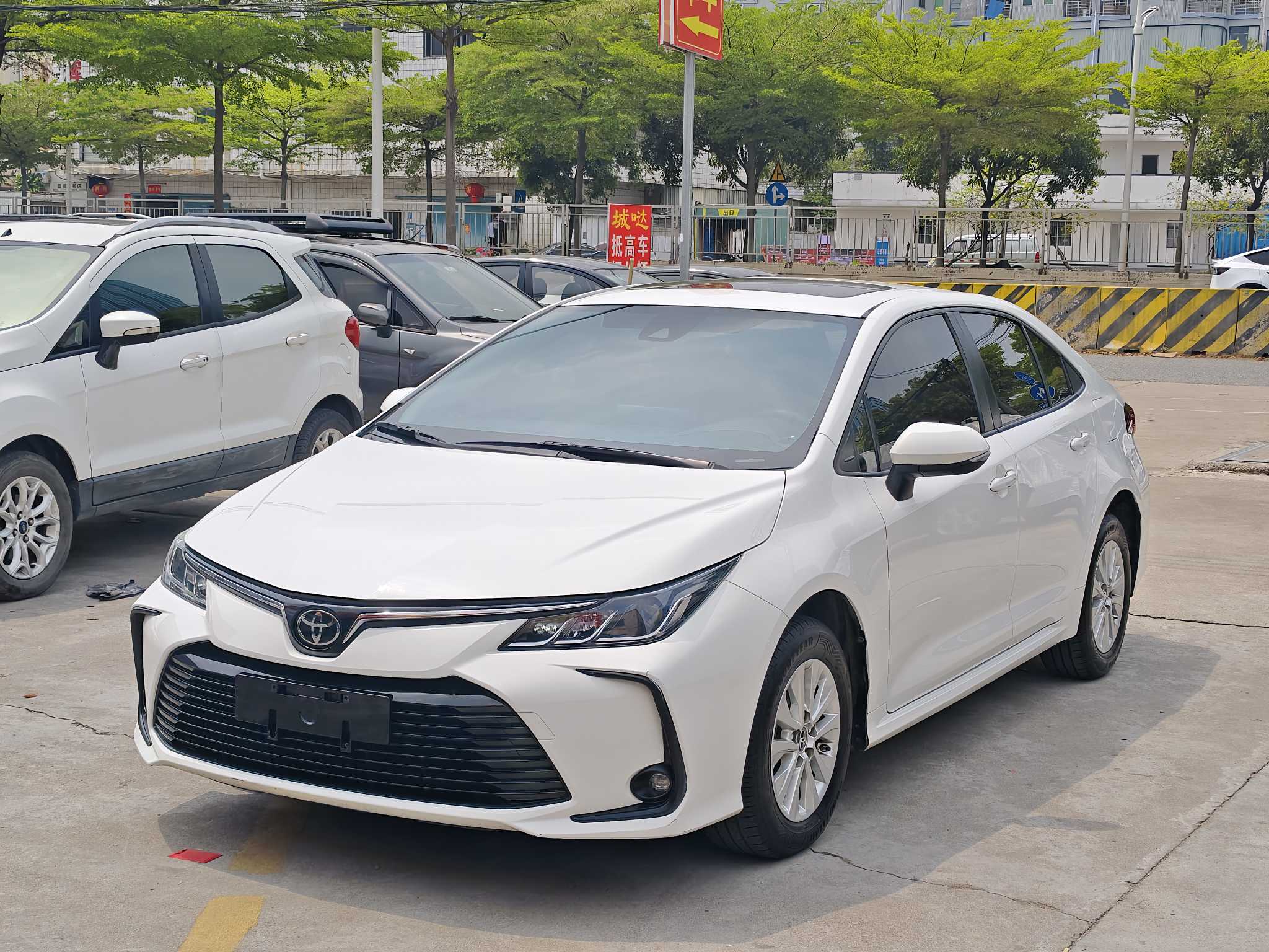 Corolla 2020 car image #2