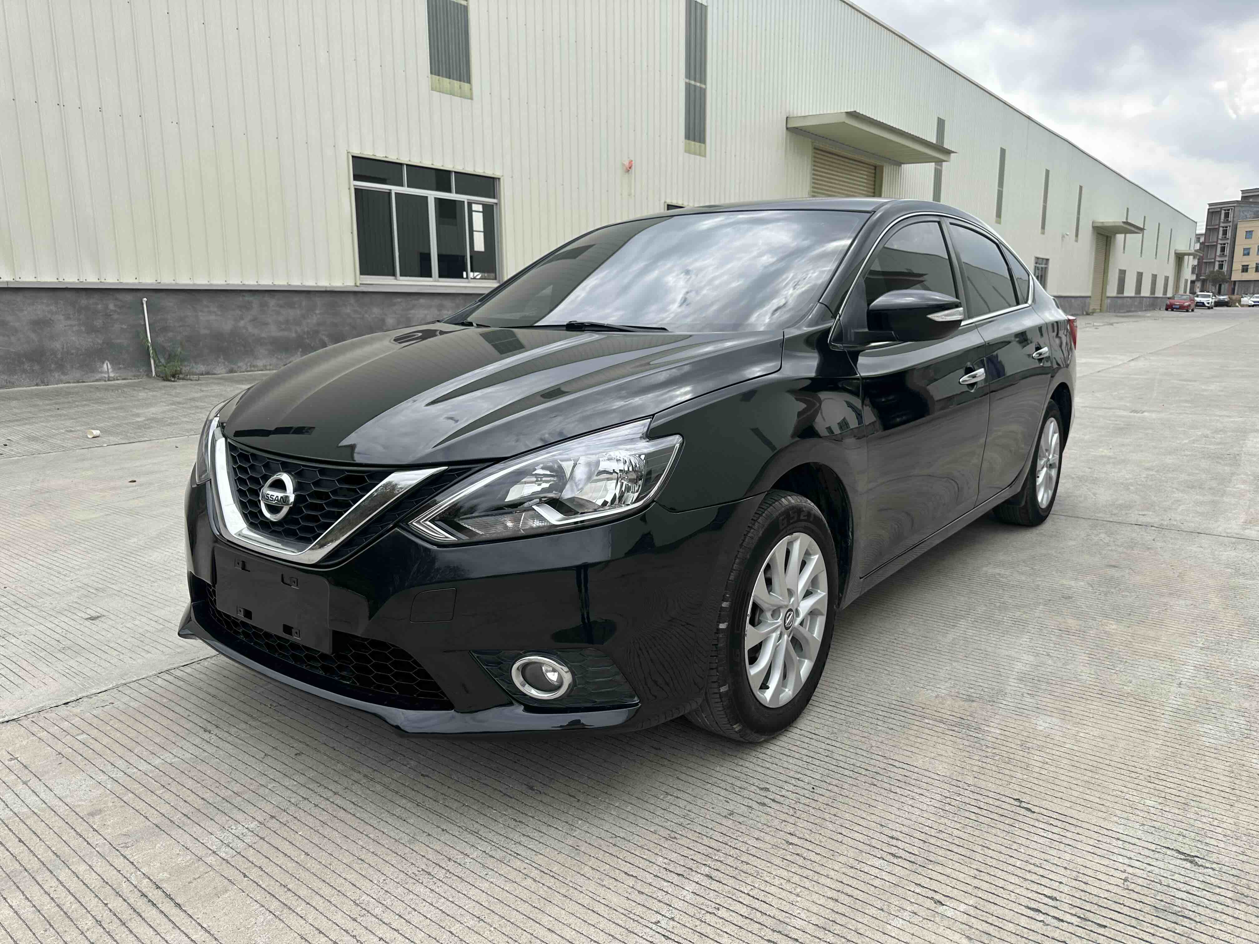 Nissan Sylphy 2017 #2 Nissan Sylphy 2017 car image #2