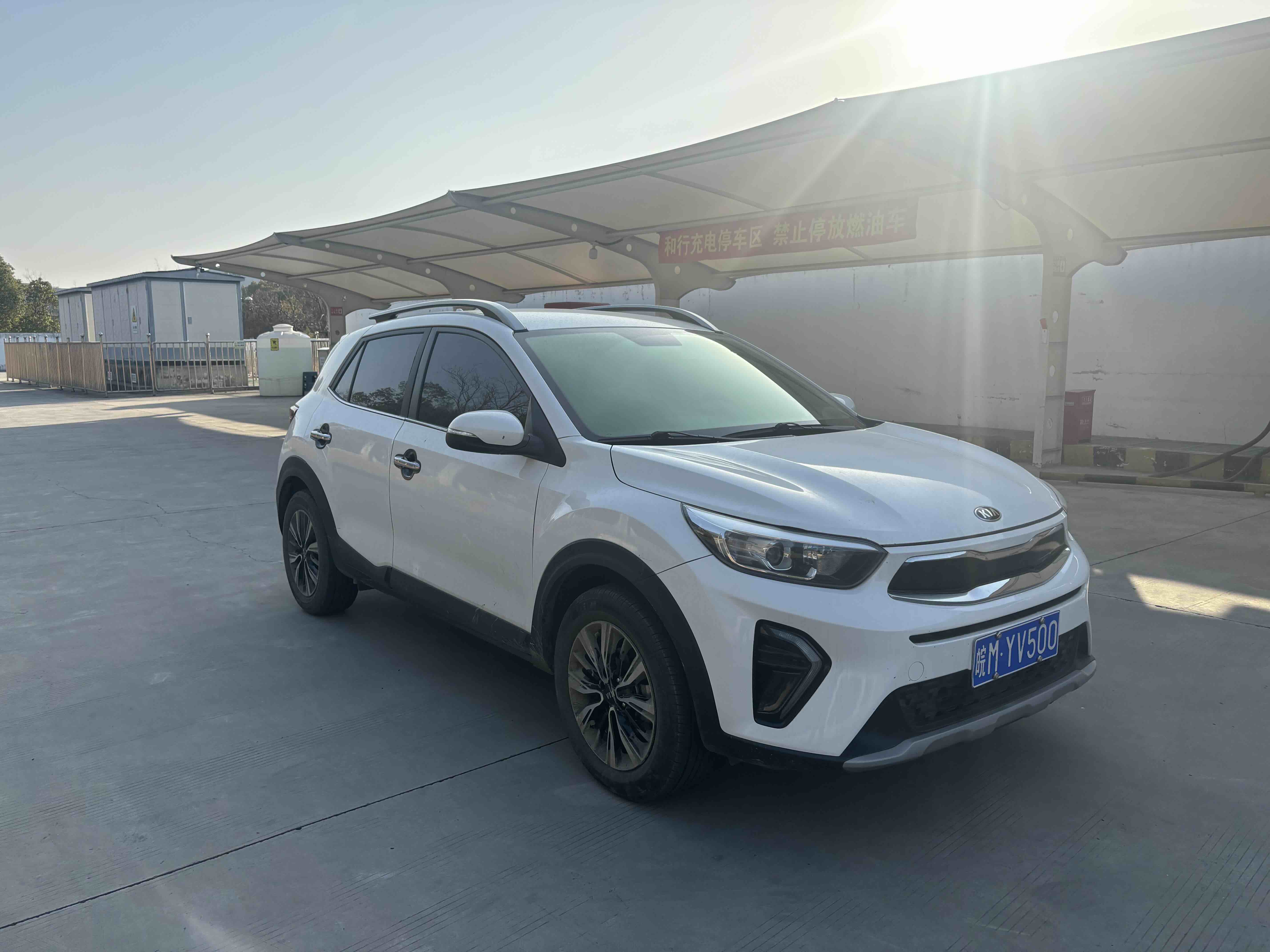 Kia KX1 2019 car image #2