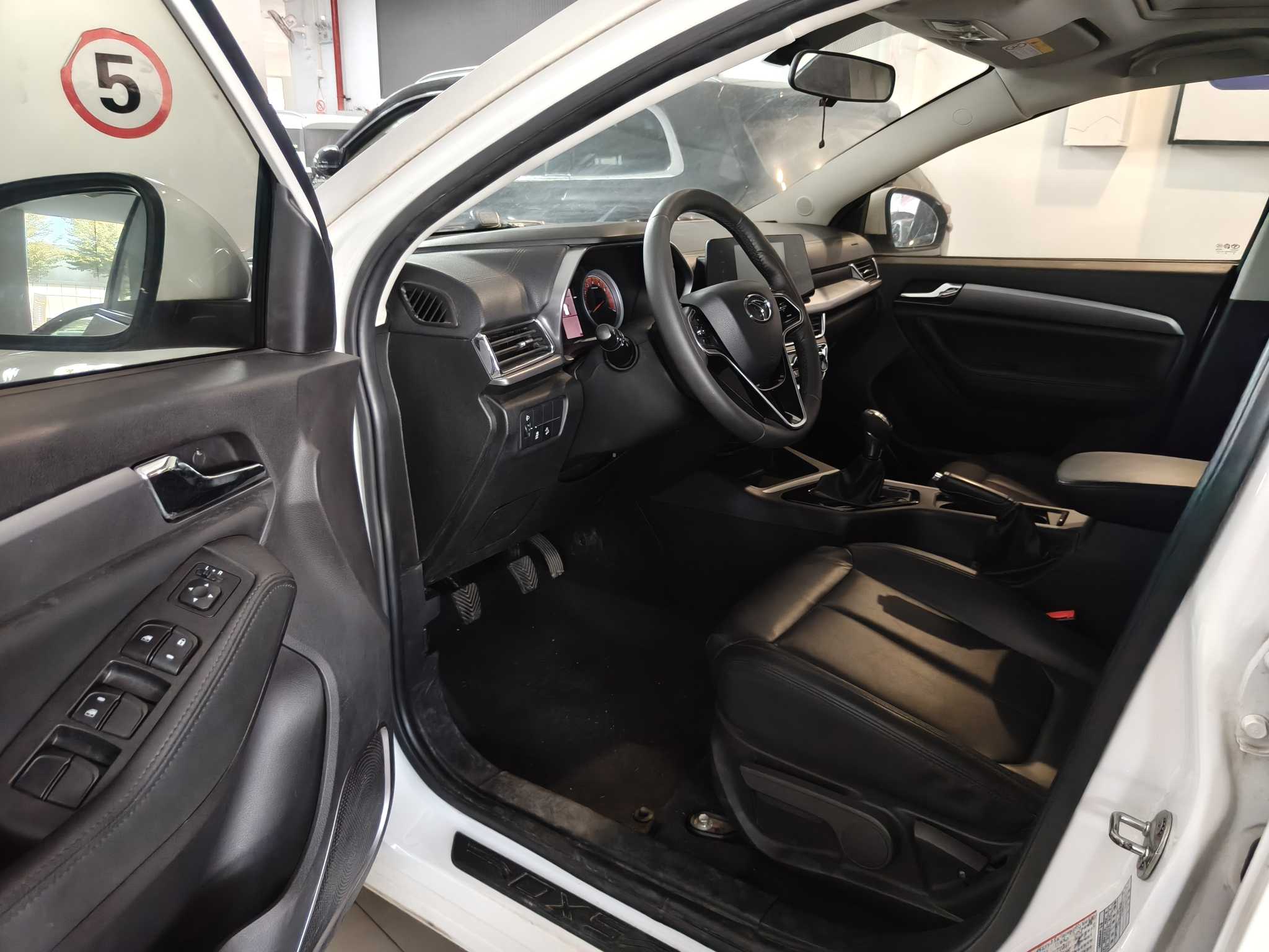 Soueast DX5 2021 car image #2