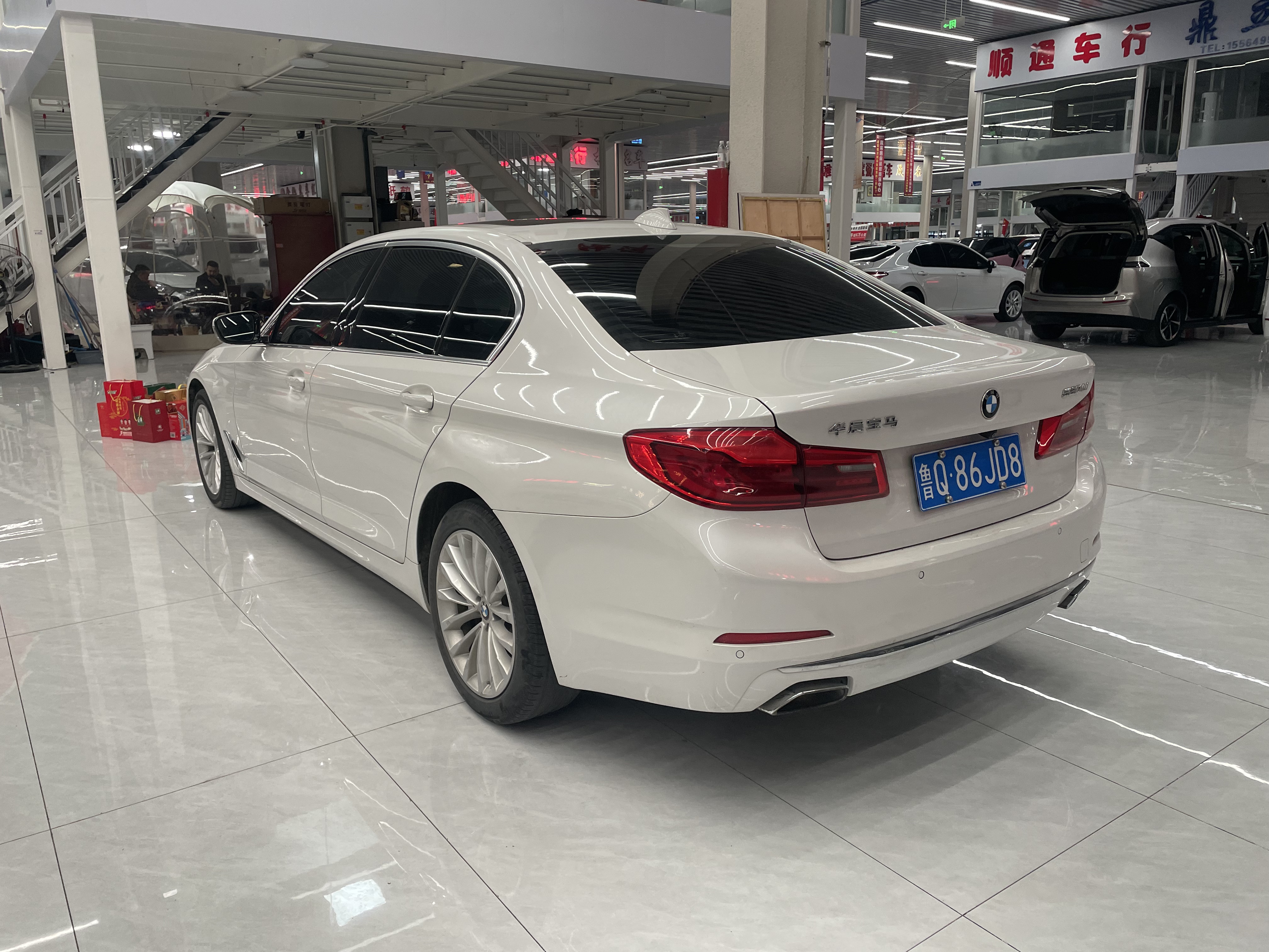 BMW 5 Series 2020 car image #2