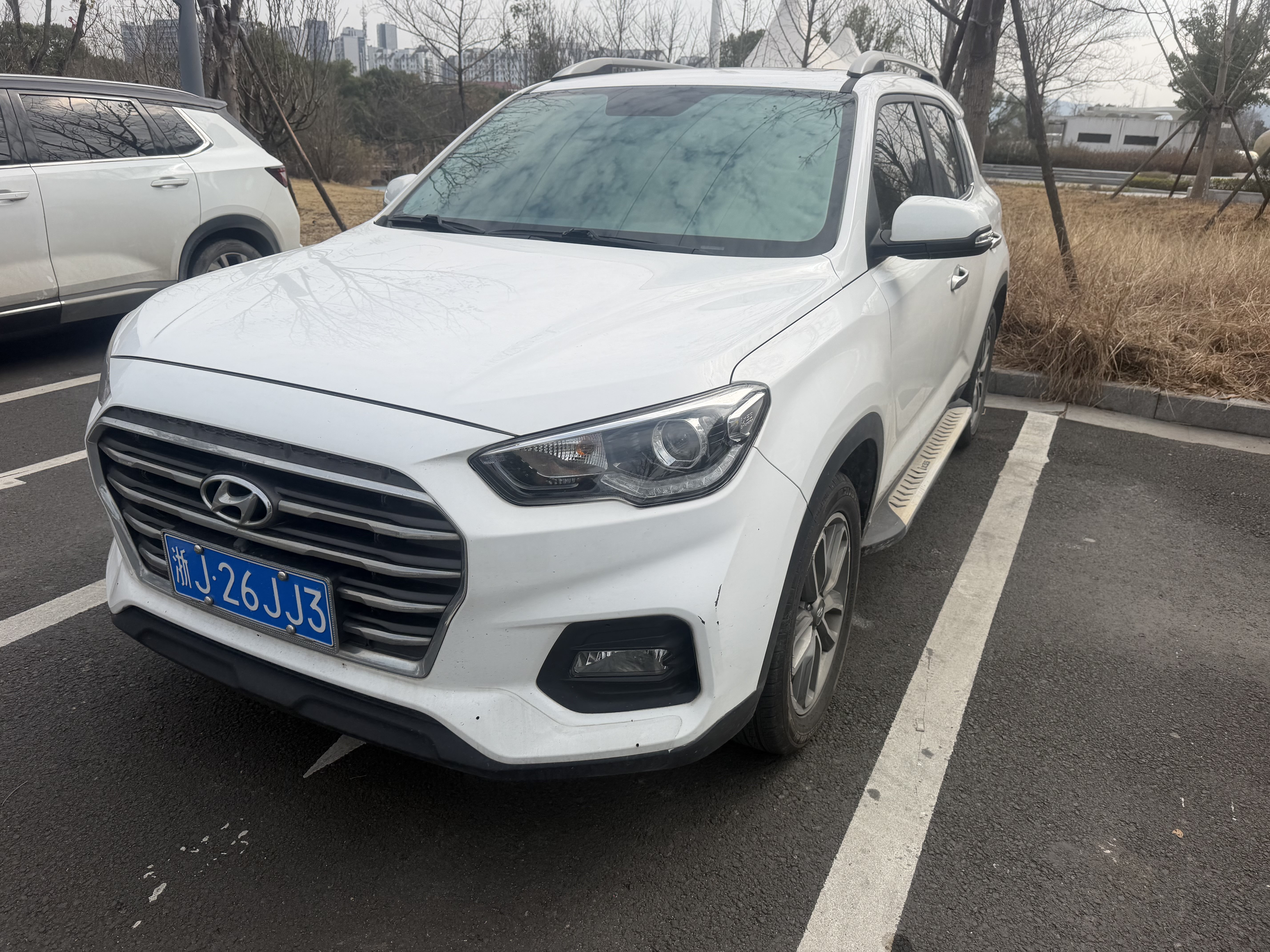 Hyundai ix35 2019 car image #2