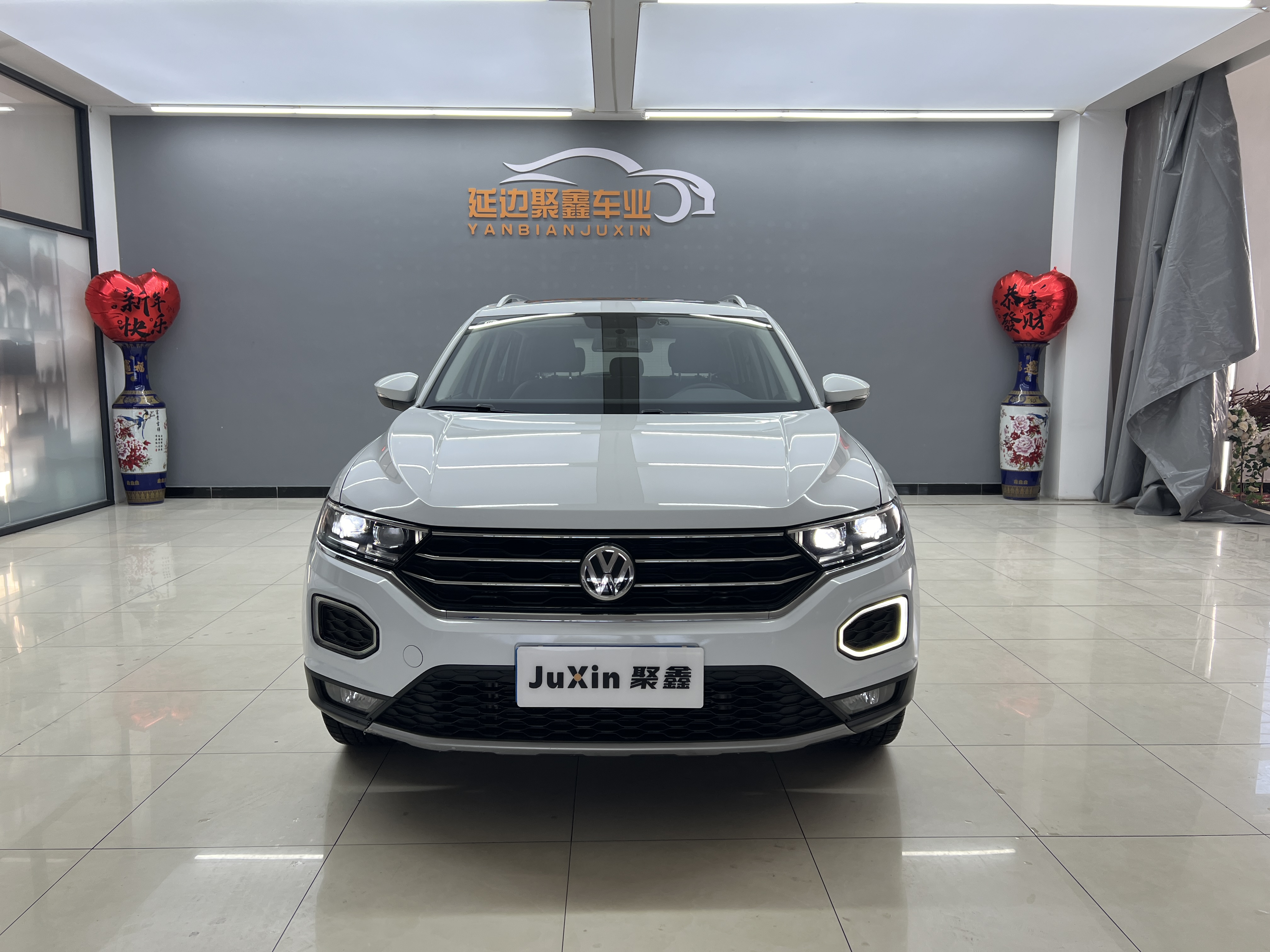 T-Roc 2020 #2 T-Roc 2020 car image #2